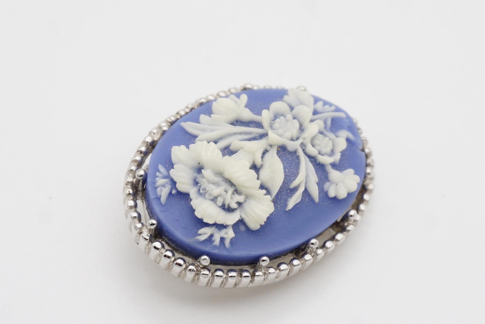 Crown Trifari 1950s Oval Blue White Blossom Flower Relief Cameo Silver Brooch 5