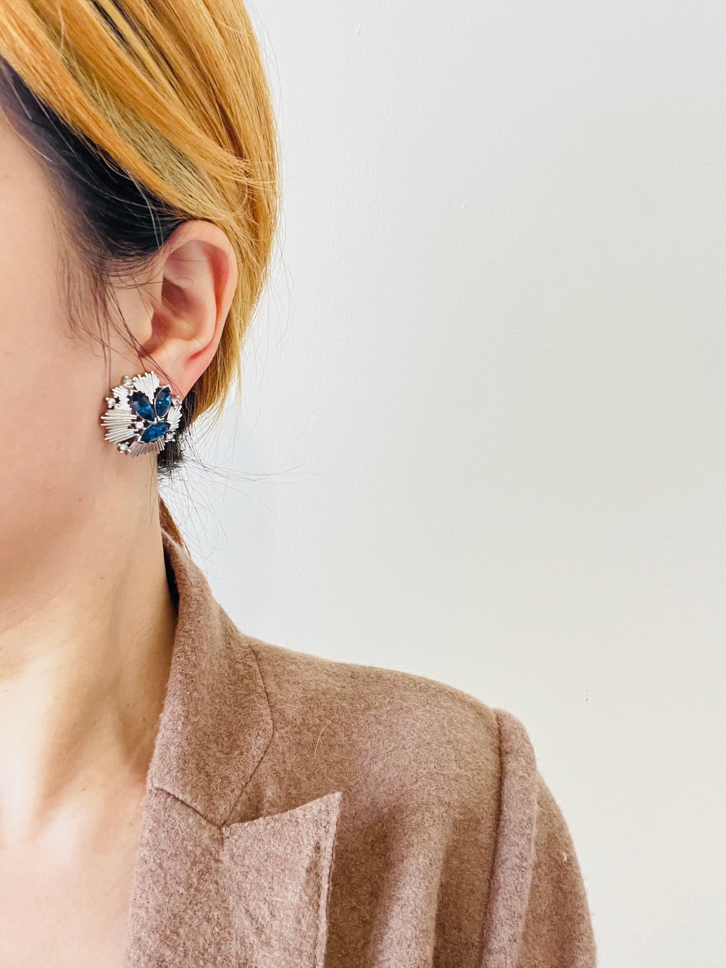 Couronne Trifari 1950 Saphir Cristaux Marquise Étoiles Météore Fleur Feuille 3 Set en vente 4