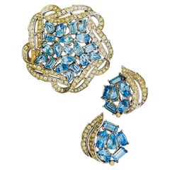 Crown Trifari 1950s Vintage Rare Unisex Openwork Blue Aqua Leaf Wreath 2 Set