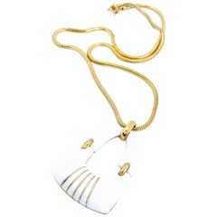 Vintage Crown Trifari 1960s White Pendant Necklace
