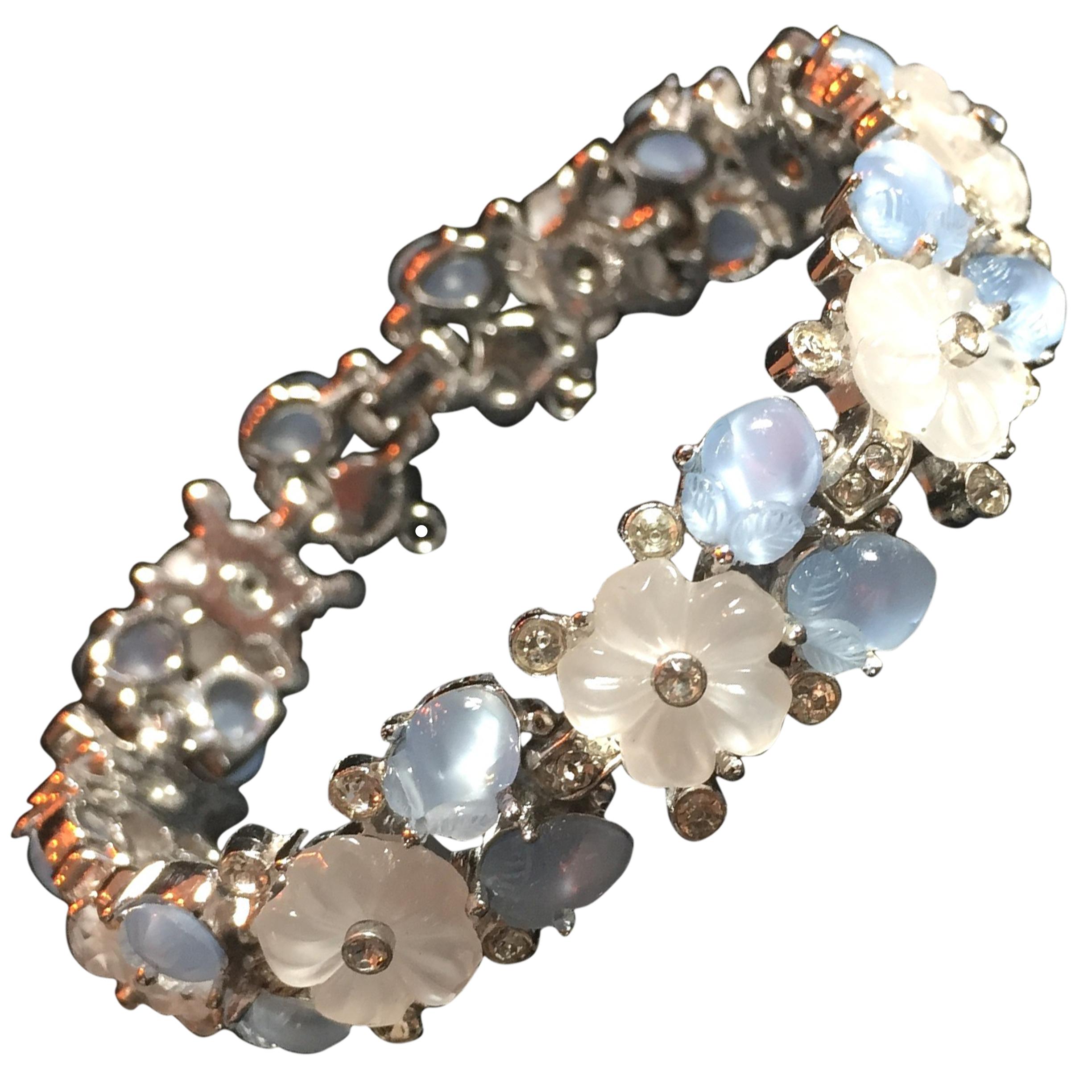 Crown Trifari Alfred Philippe Carved Glass Rhodium Link Bracelet, 1940s For Sale