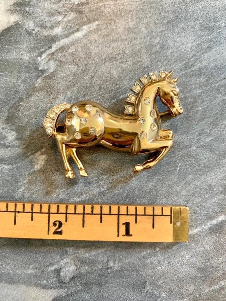Crown Trifari Alfred Philippe Horse Brooch For Sale 1
