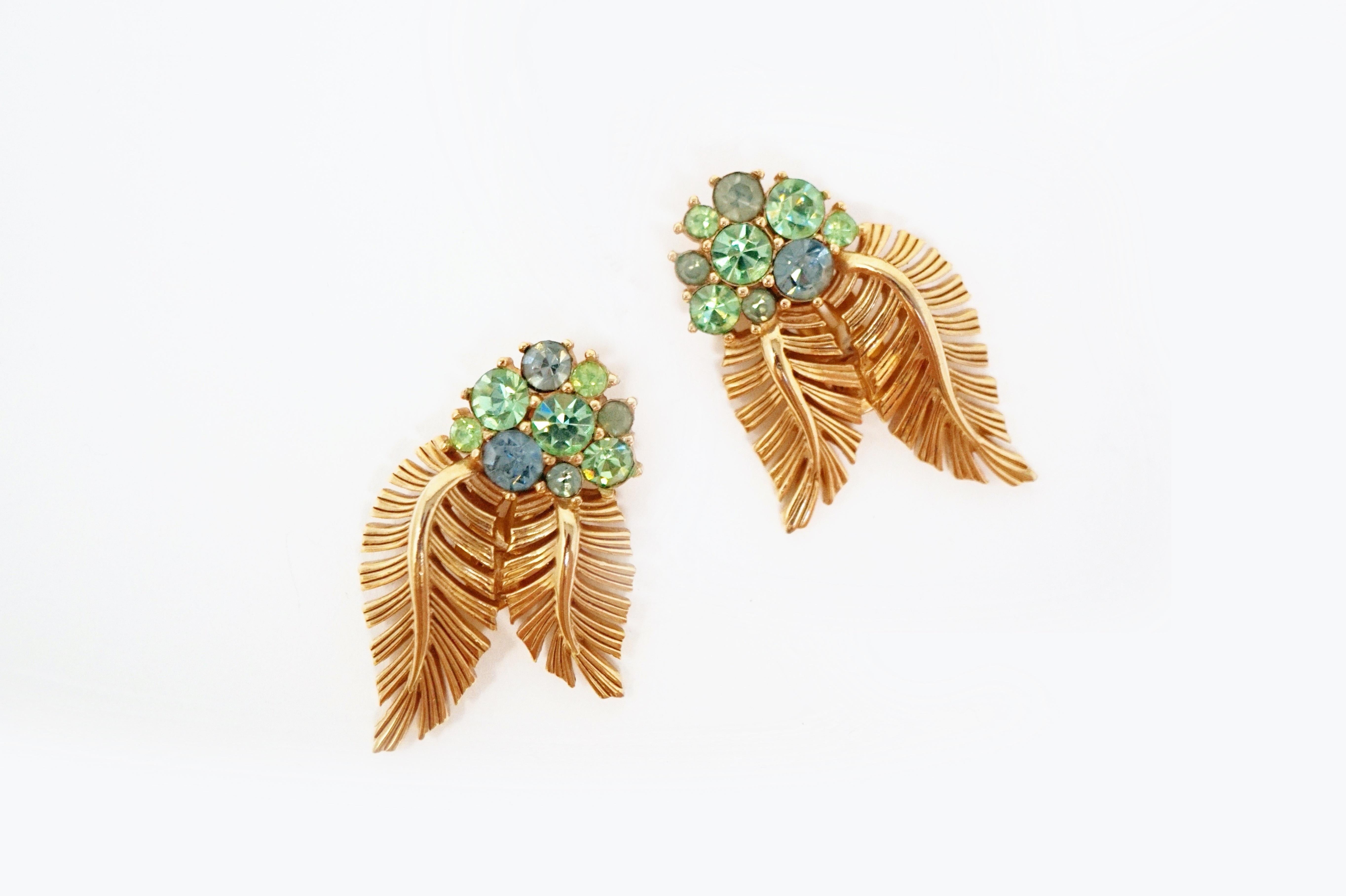 Crown Trifari Gilded Leaves & Rhinestone Demi-Parure Brooch & Earrings, 1960s 2