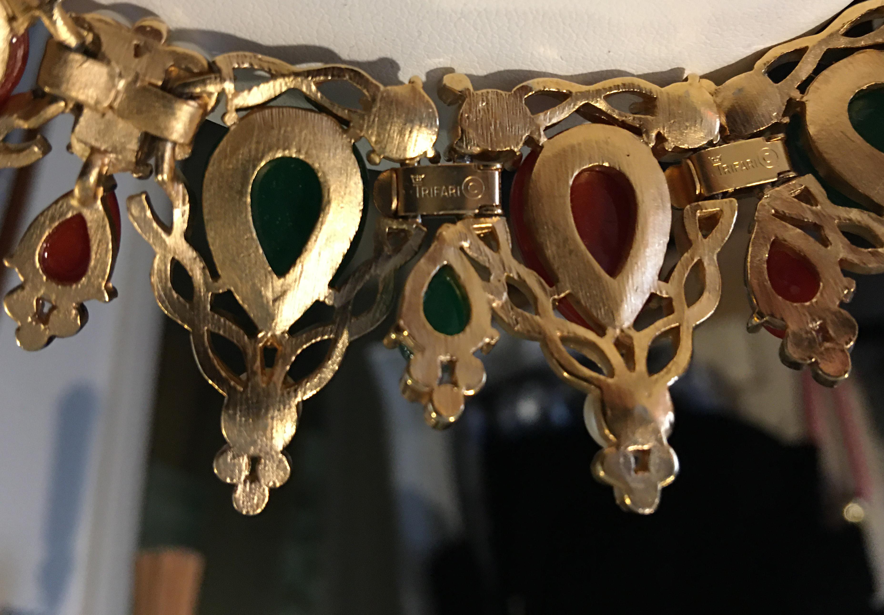 Crown Trifari Kashmir “Jewels of India” 1960's Collar Necklace 1