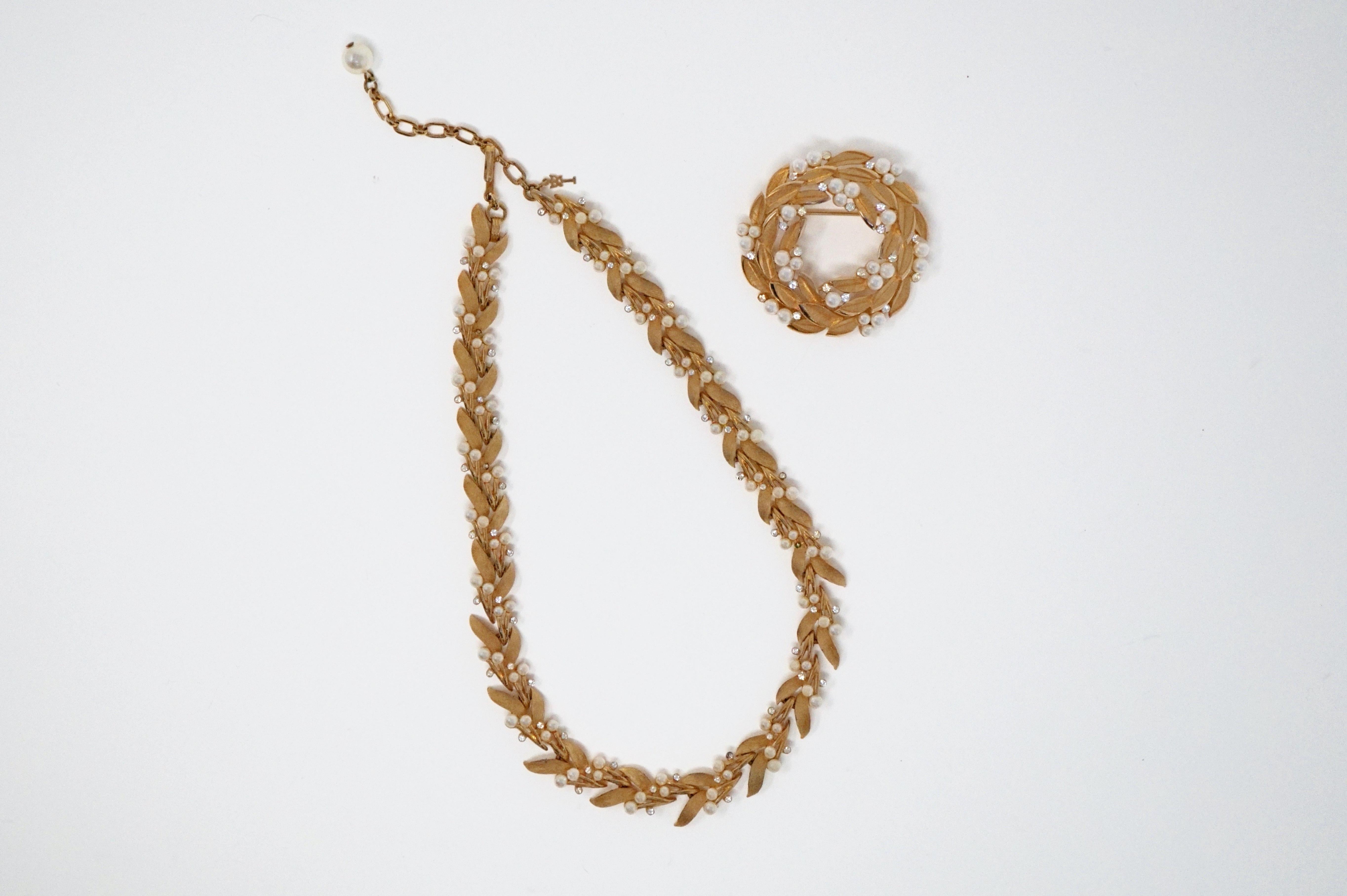 trifari necklace with pearls
