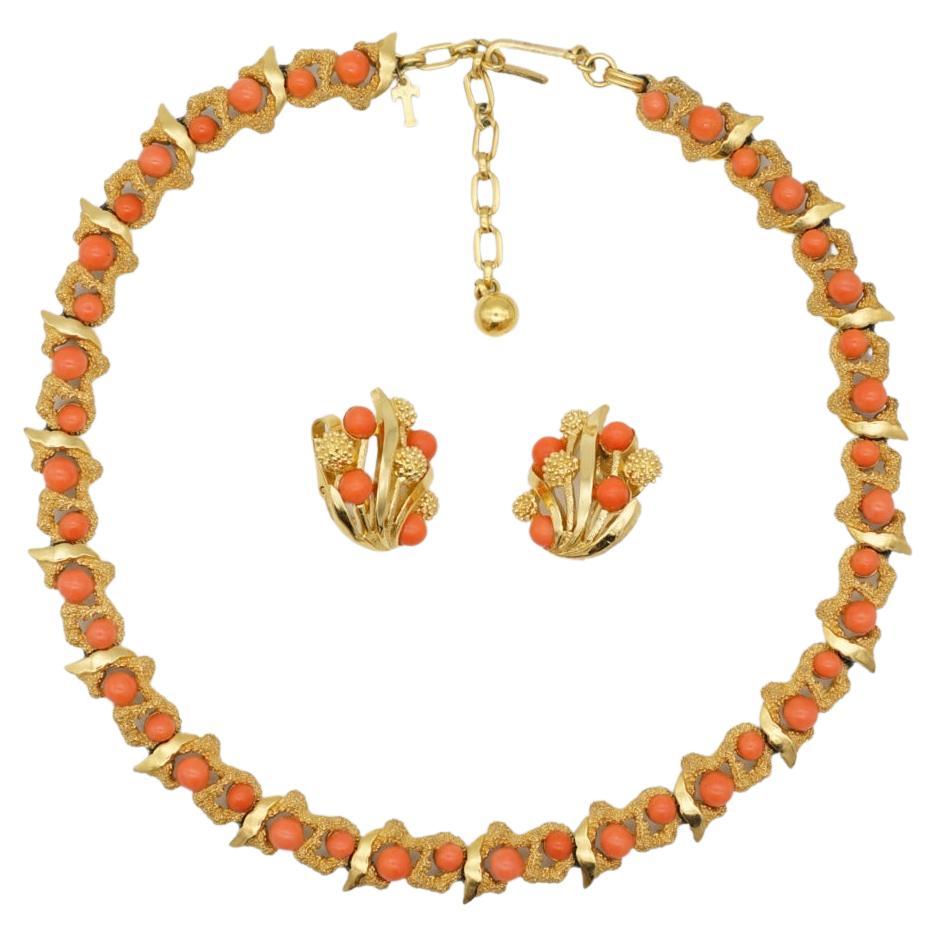 Crown Trifari Vintage 1950s Coral Orange Floral Beaded Gold Set Necklace Brooch For Sale