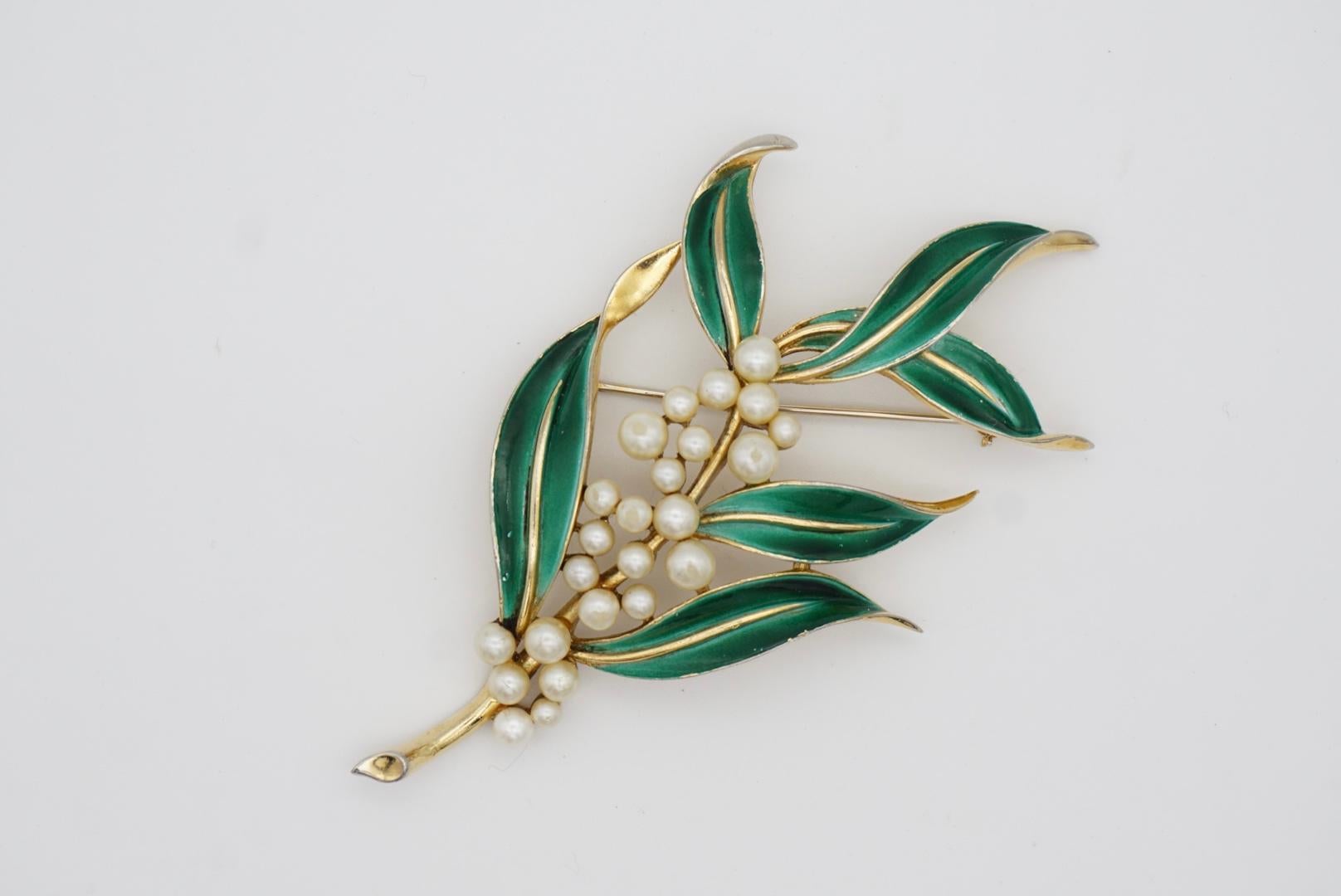 Crown Trifari Vintage 1950s Huge Vivid Green Wind Leaf Cluster Pearls Brooch 3