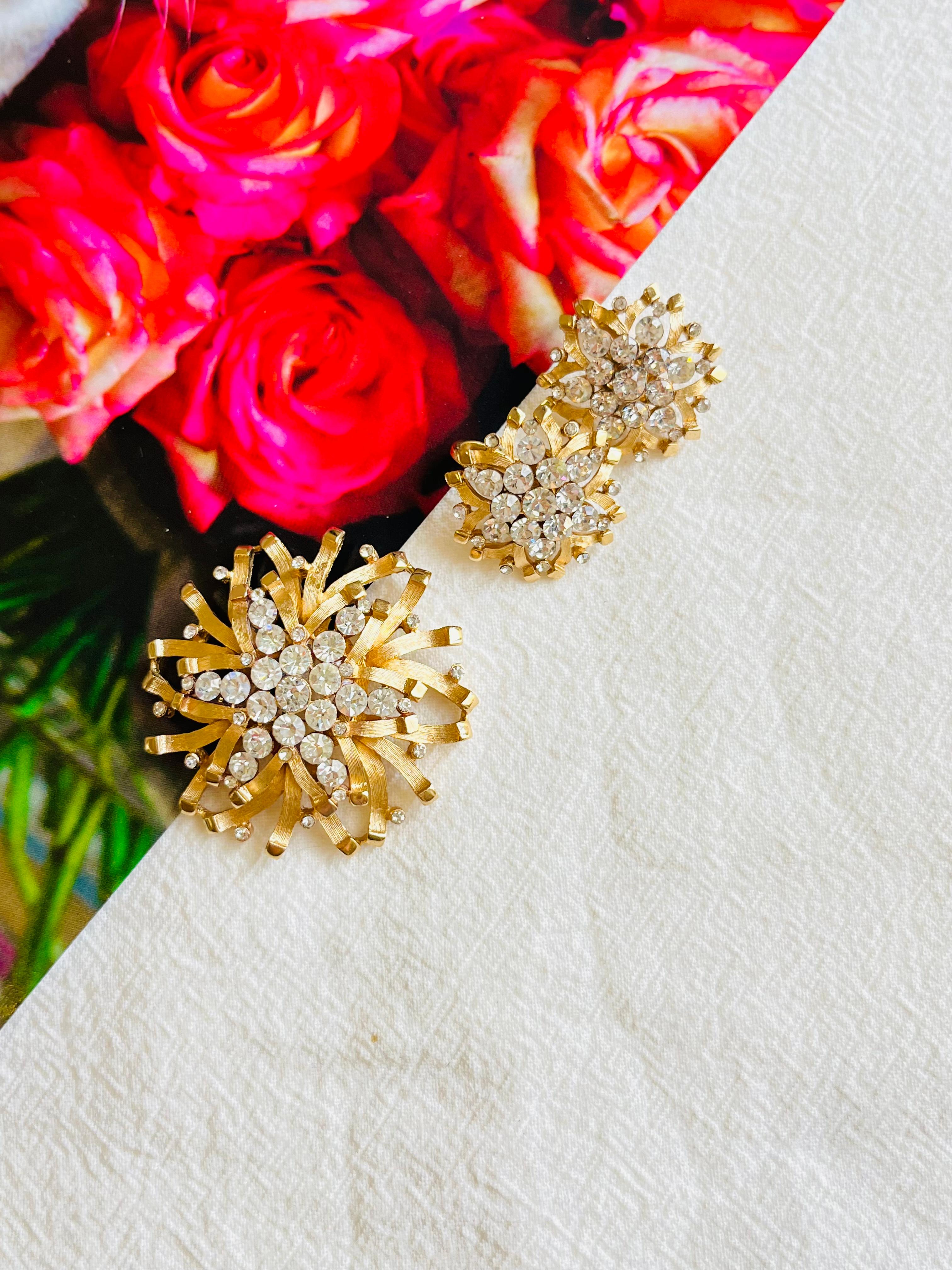 Art Deco Crown Trifari Vintage 1950s Snowflakes Crystals Jewellery Set Earrings Brooch For Sale