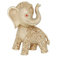 Crown Trifari Vintage 1950s Vivid Baby Elephant Red Ruby Crystal Eye Gold Brooch