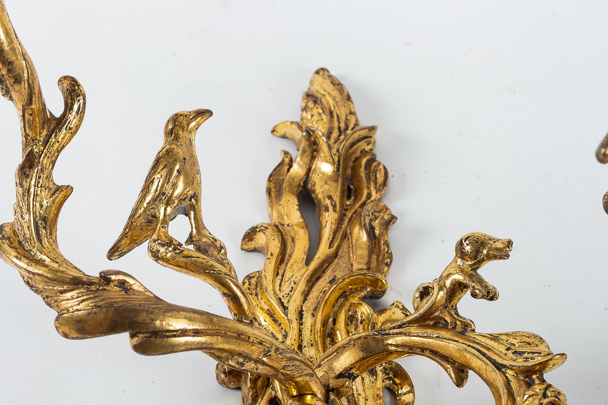 Crowned C Mark, Rare Pair of Hunting Design Ormolu Louis XV Period Sconces For Sale 2