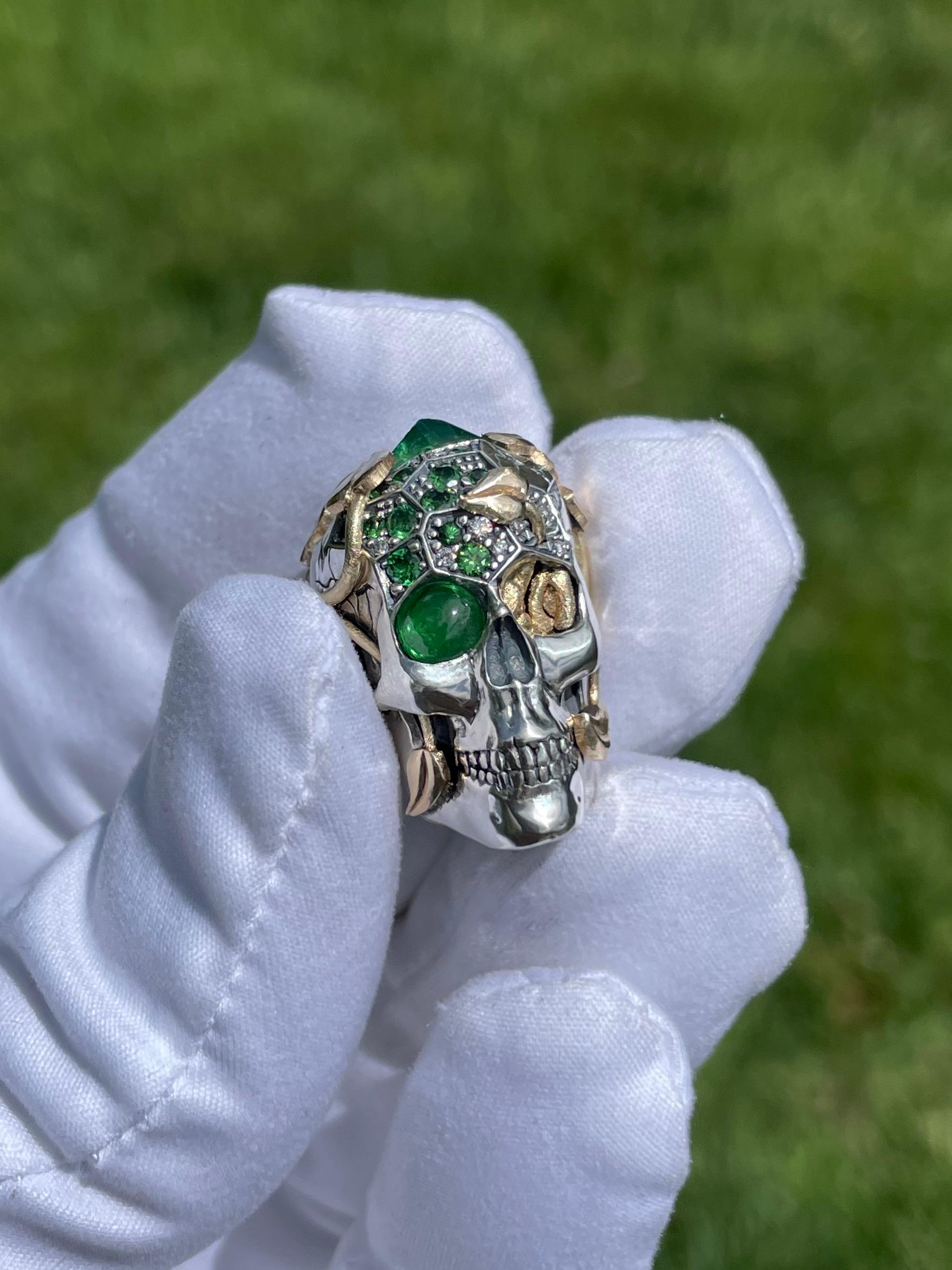 Modern Crowned Decay Tsavorite Garnet Skull Pendant By Freed Mind Fabrications For Sale