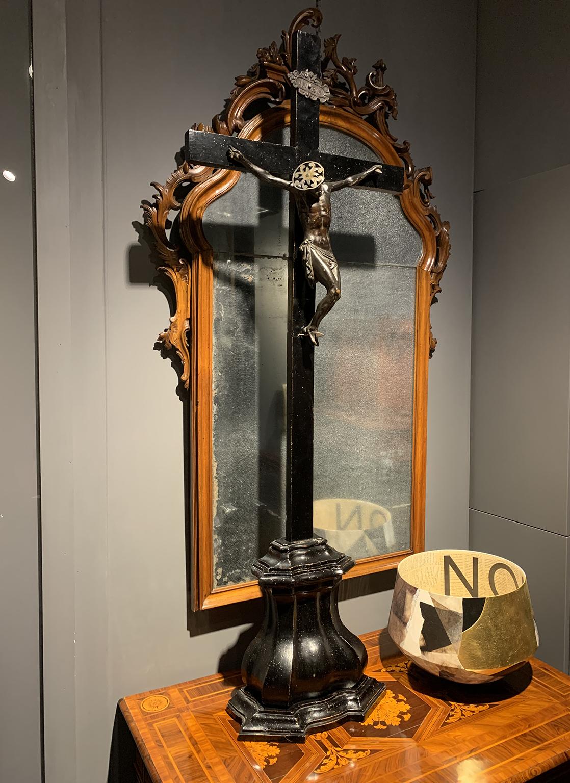 Crucifix, Bronze, iron, and wood, Lombardy, mid-17th century in vendita 7