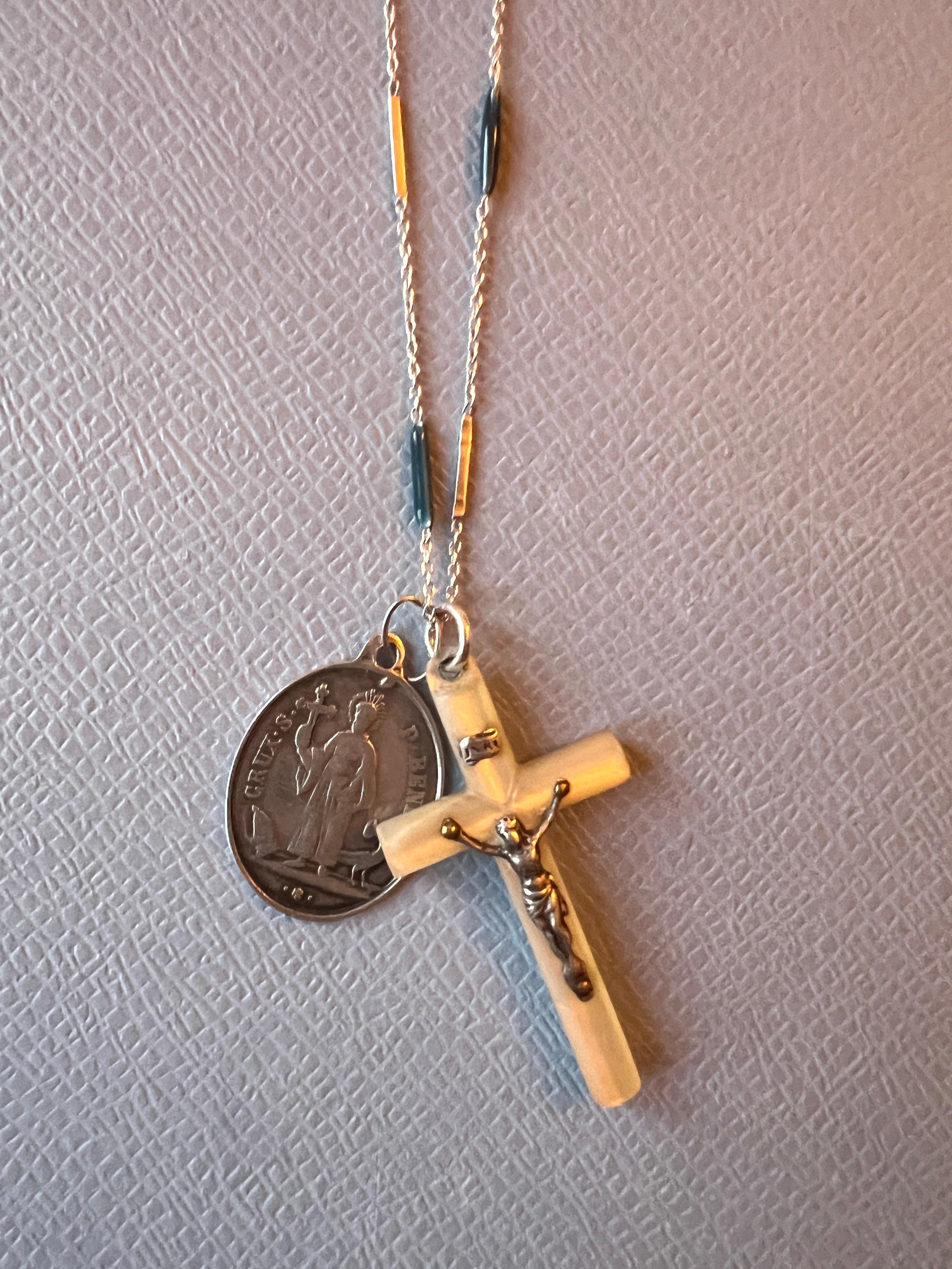 Crucifix Mother pearl Cross Medal Necklace Chain Enamel Antique Guardian Angel In New Condition In Los Angeles, CA