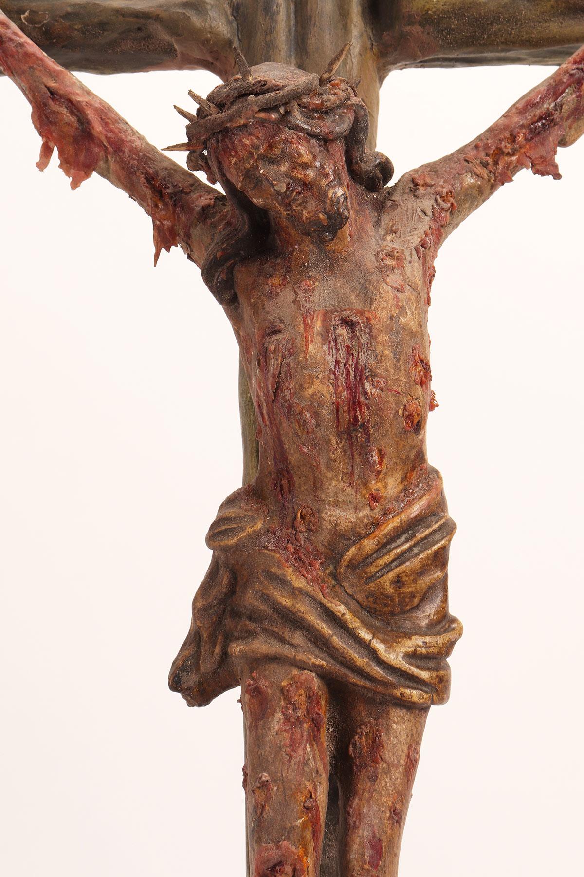 Legno Crocifisso sul Calvario, Piaga di Cristo o Crocifisso della Piaga. Francia, circa 1700. in vendita