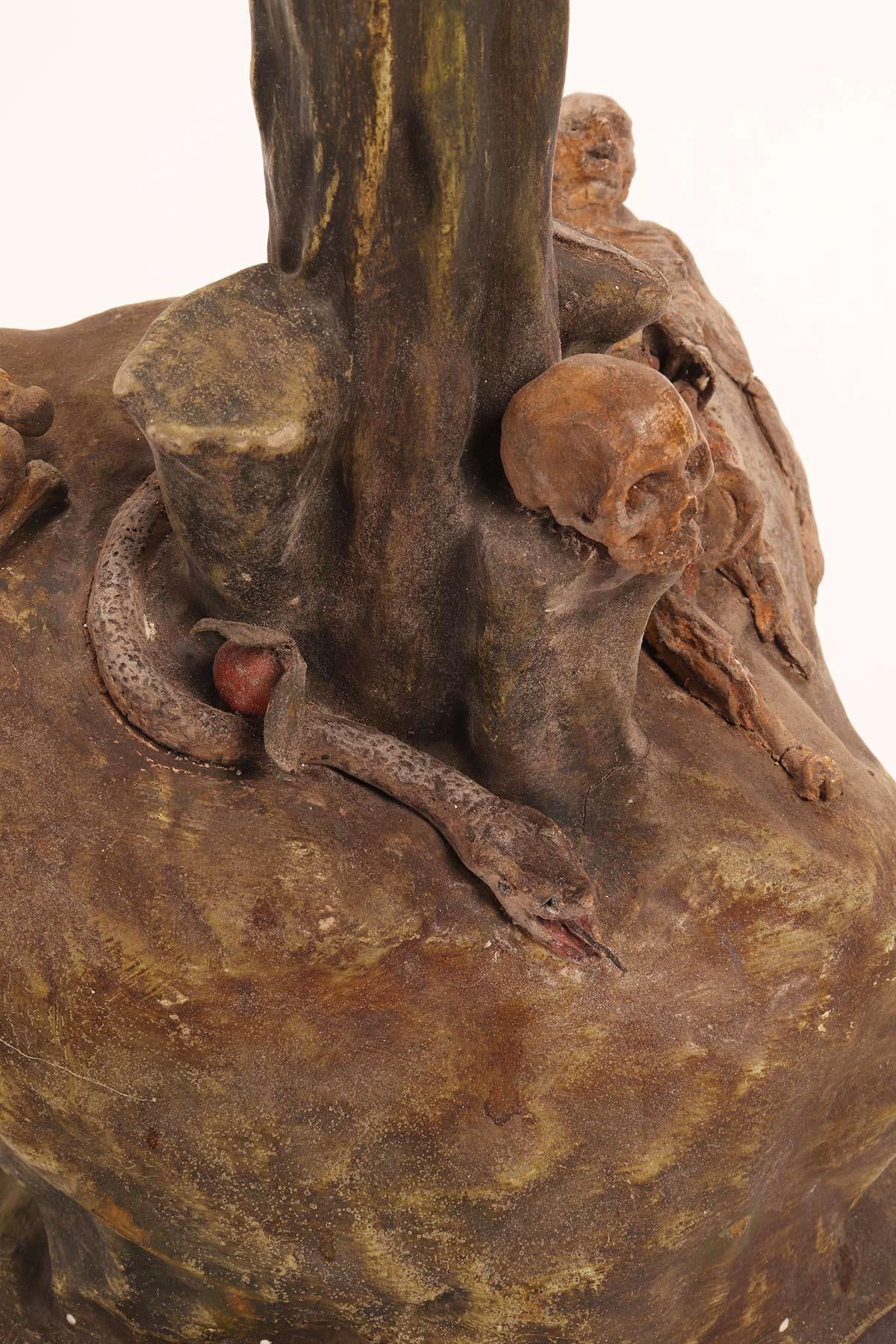 Crocifisso sul Calvario, Piaga di Cristo o Crocifisso della Piaga. Francia, circa 1700. in vendita 3