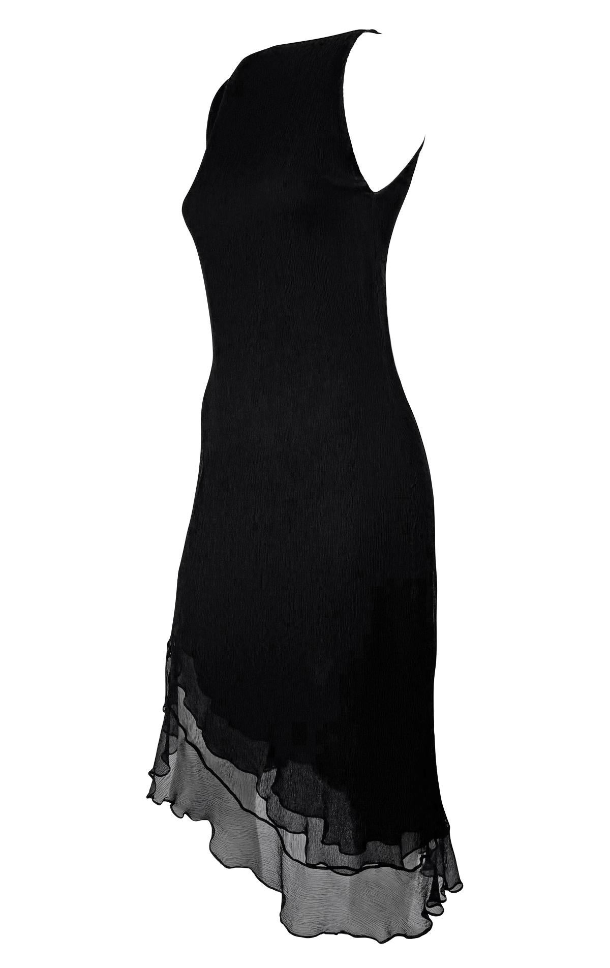 Cruise 2000 Gucci by Tom Ford Black Ruffle Crepe Silk Chiffon Sleeveless Dress In Excellent Condition In West Hollywood, CA