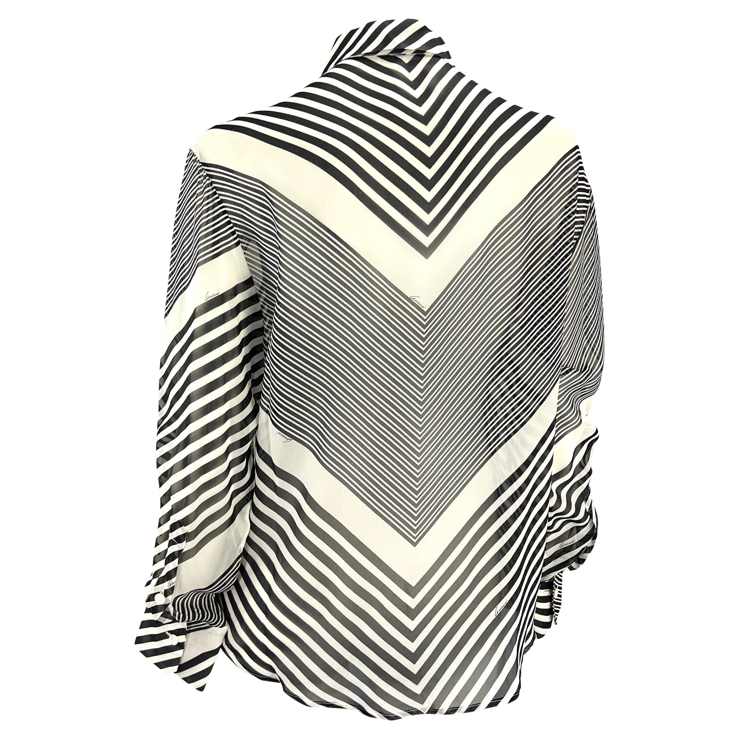Haut transparent à rayures noires et blanches Gucci by Tom Ford Cruise 2000 en vente 1