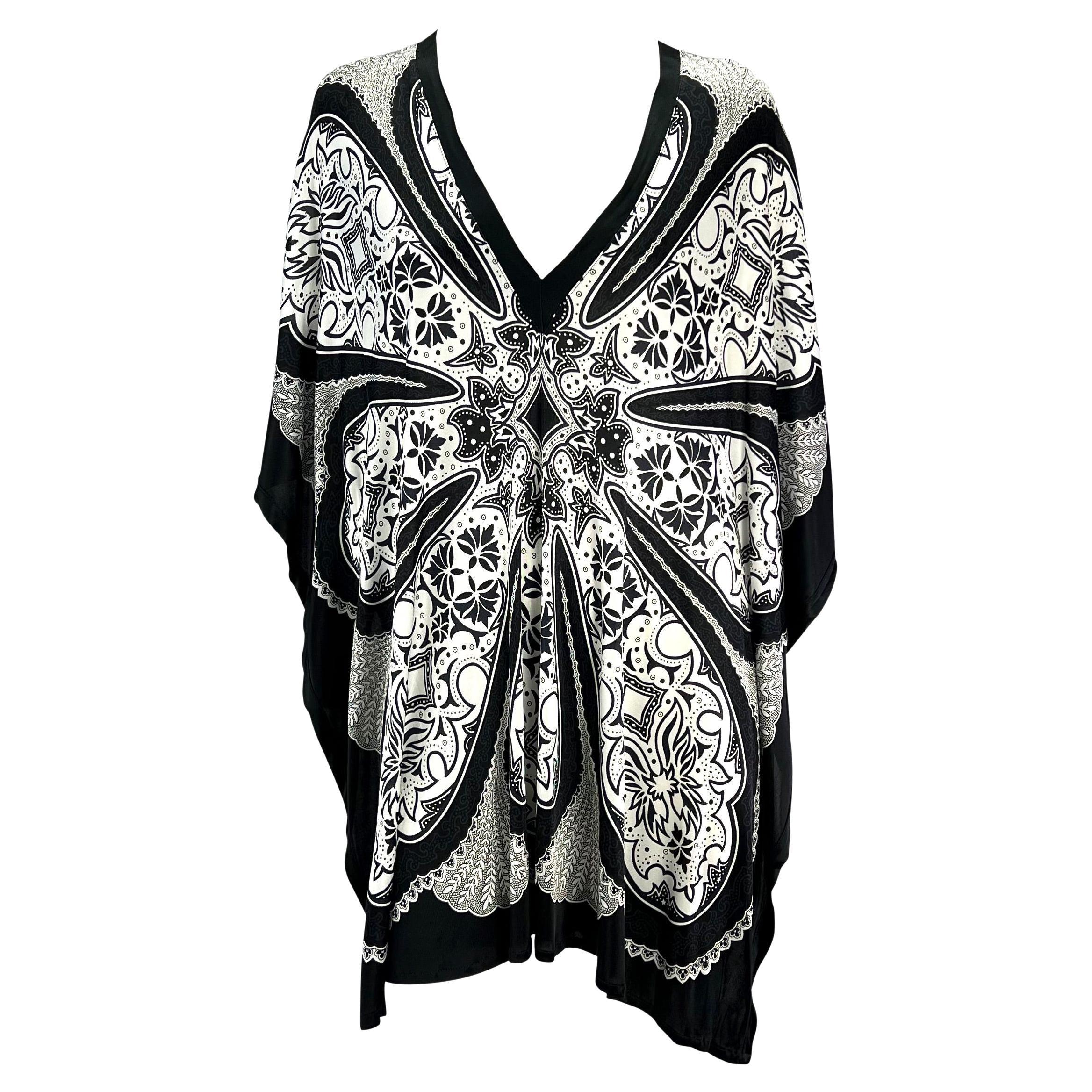 Cruise 2004 Gucci by Tom Ford Black & White Paisley Kaftan Cover-Up Top