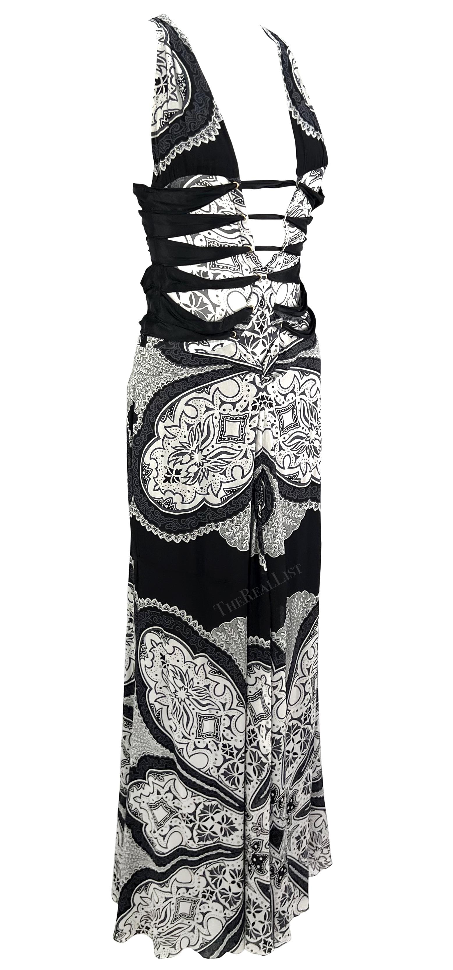 Croisière 2004 - Tom Ford Gucci by Tom Ford Black White Paisley Silk Sheer Bandana Print Gown en vente 3