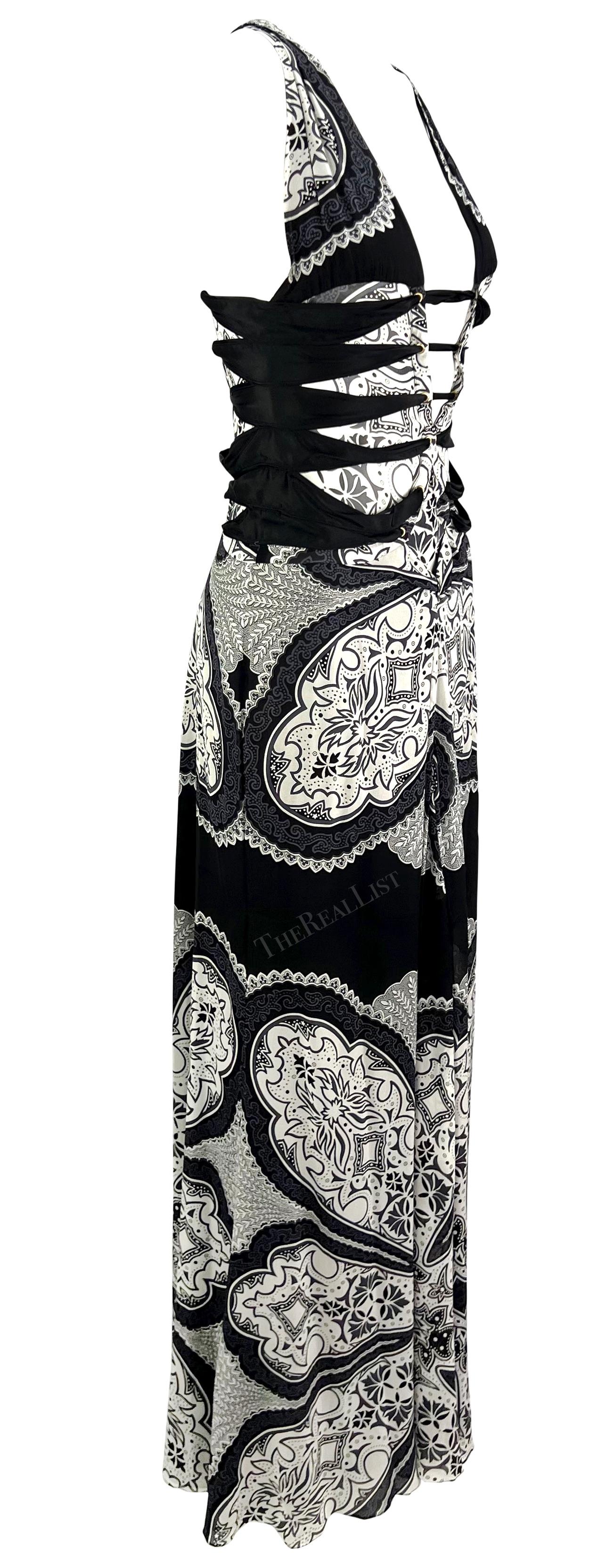 Cruise 2004 Gucci by Tom Ford Black White Paisley Silk Sheer Bandana Print Gown For Sale 5