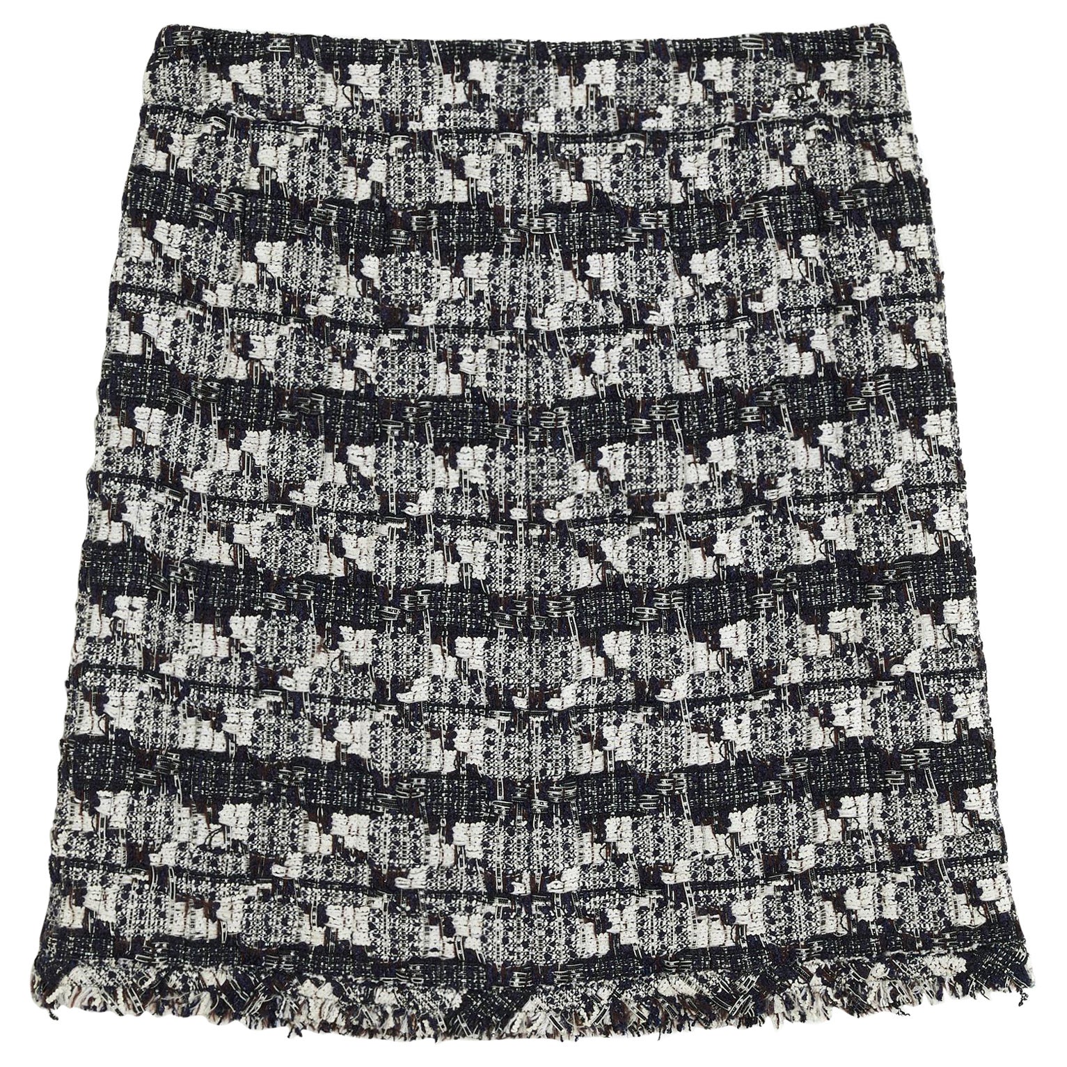 Crucero 2006 en Grand Central Chanel Falda de tweed negro crudo FR42