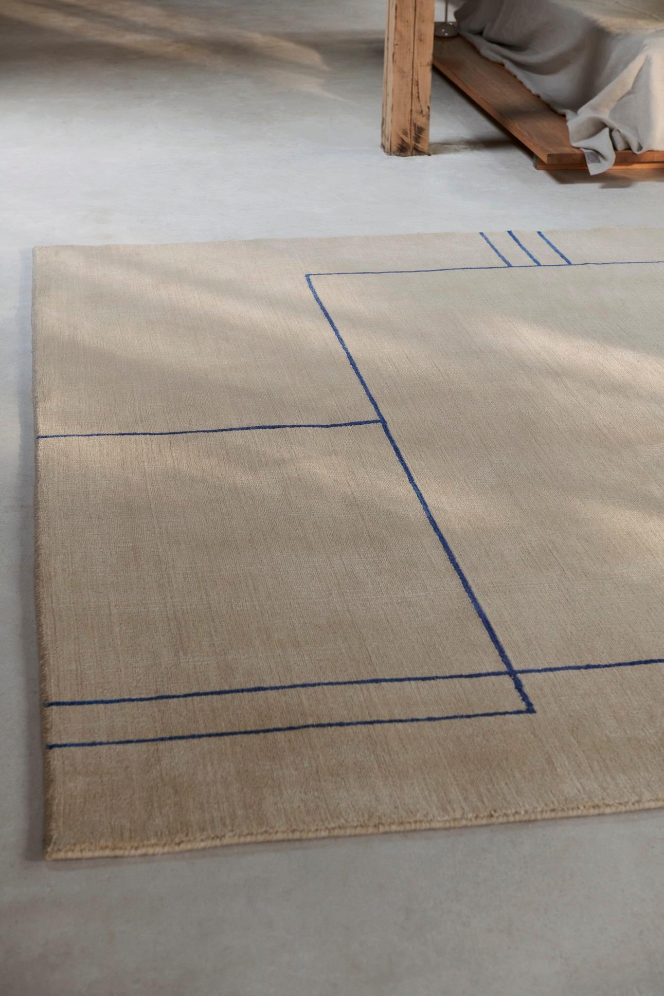 Cruise AP11 Rug, Aden Desert Beige, Designed by All the Way to Paris for &T In New Condition For Sale In Dubai, AE