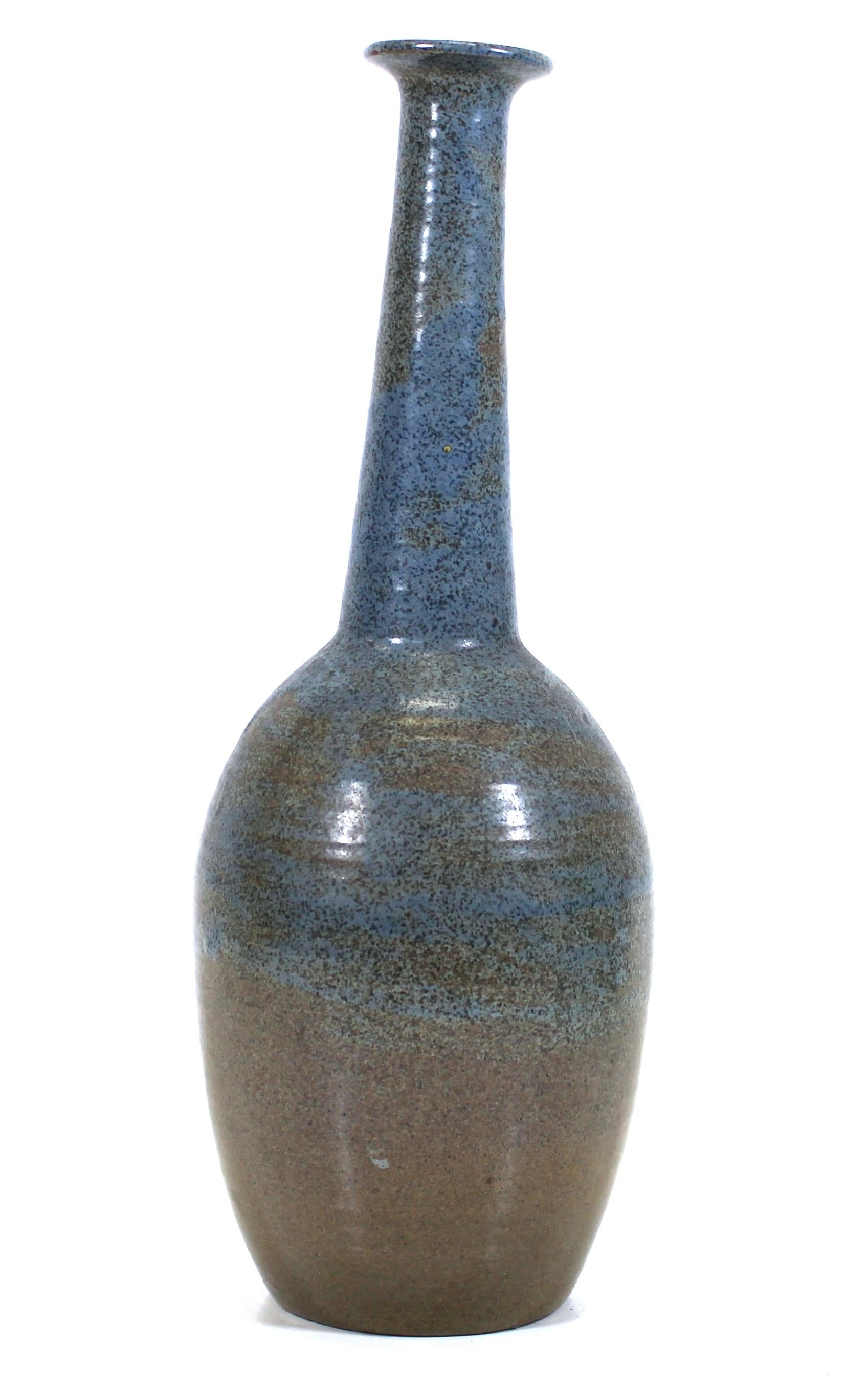 Crumrine Mid-Century Modern Art Studio Pottery Vase In Good Condition In New York, NY