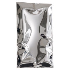 Pezzo da parete in metallo gonfiato 'Crush', piccolo, in acciaio inox
