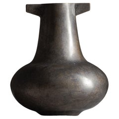 Jarrón Bulbo de Cripta by Atelier ACM