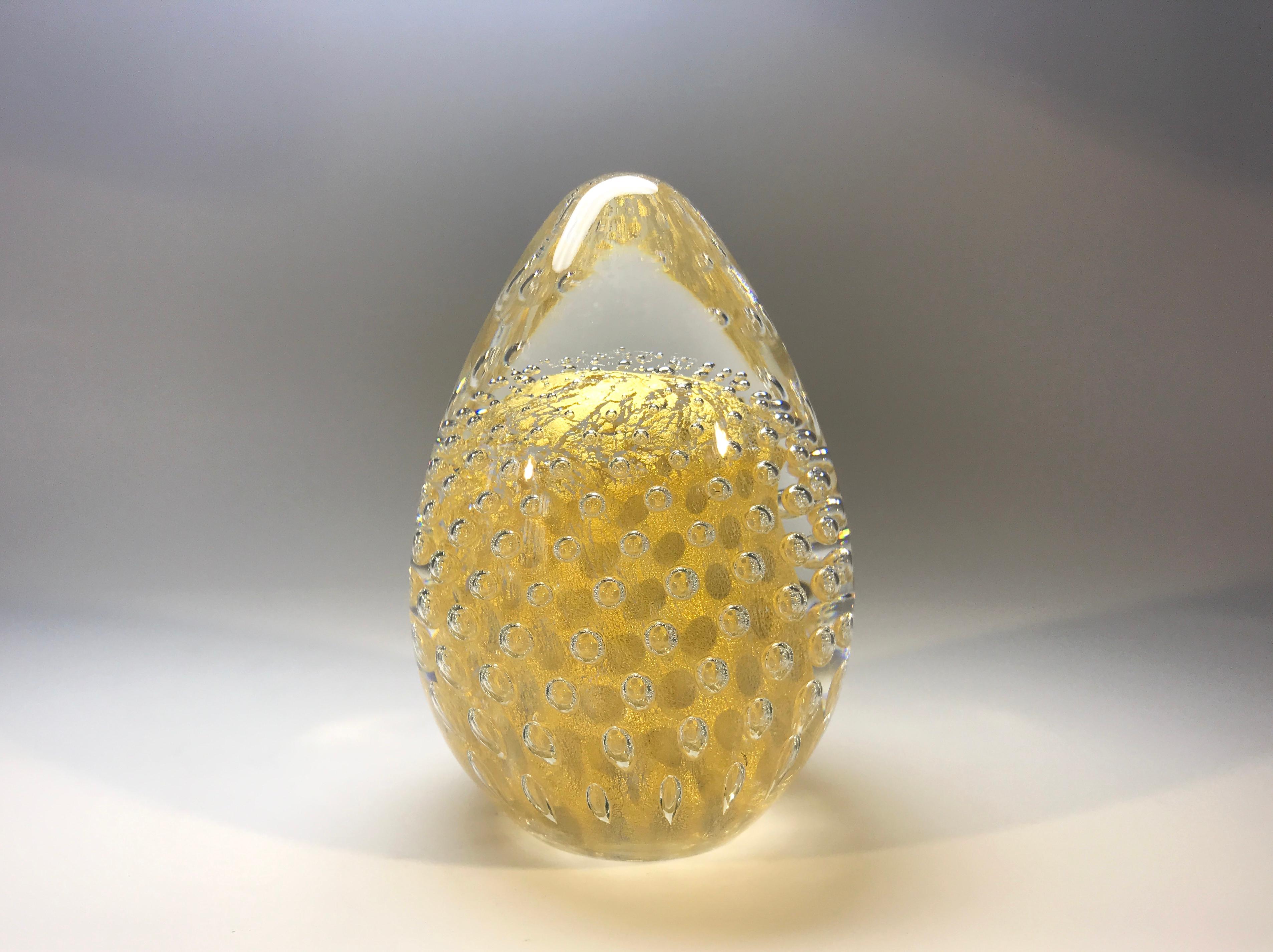 Exquisite Swedish crystal and 24-karat pure gold, hand blown egg paperweight from FM Konstglas, Ronneby, Sweden
Italian brothers Josef and Benito Marcolin founded FM Konstglass in Sweden after learning their craft on the island of Murano, Venice
A