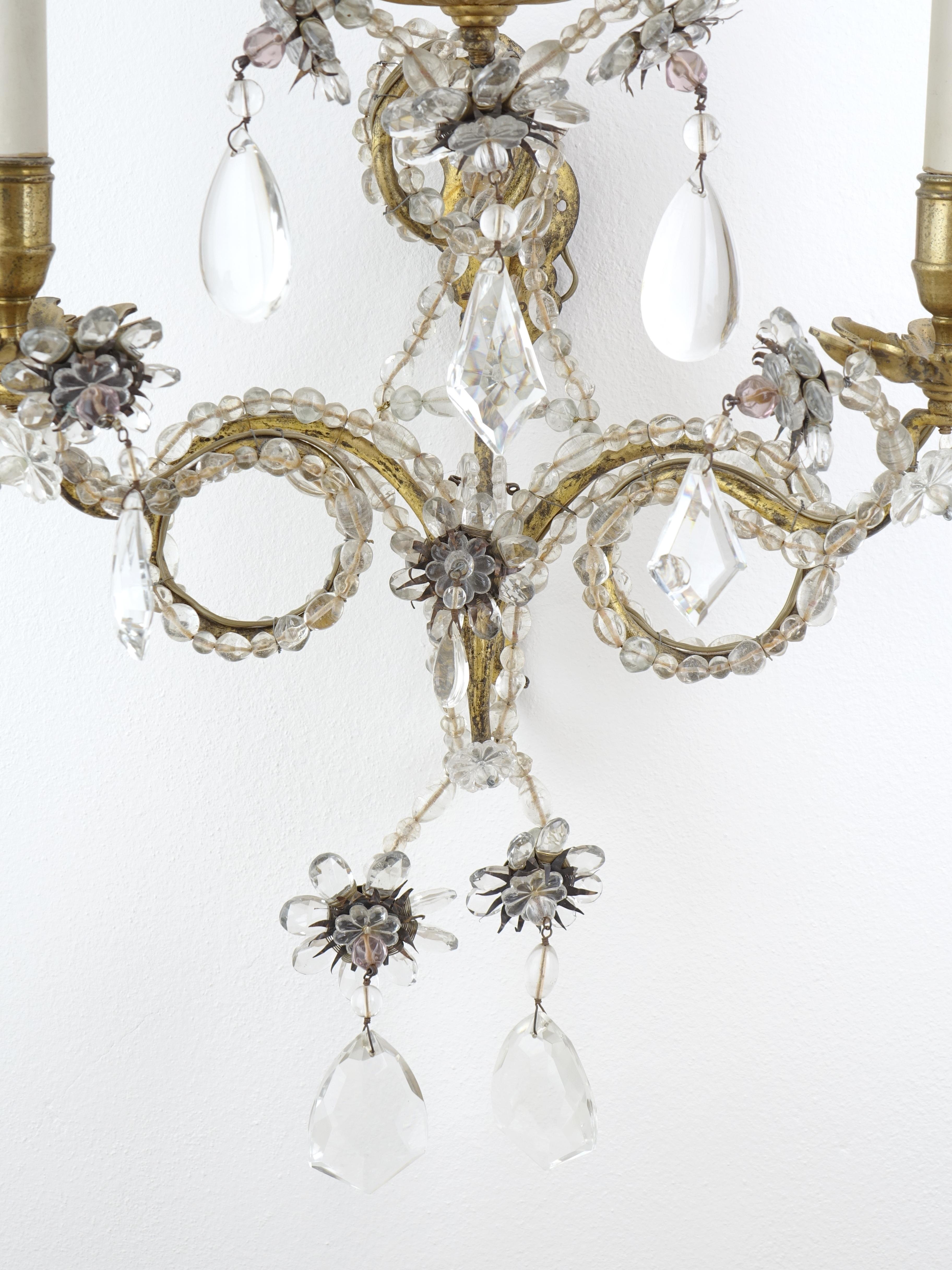 Metalwork Crystal 3-Light Wall Lamp on a Golden Frame, Genoa 18th Century For Sale