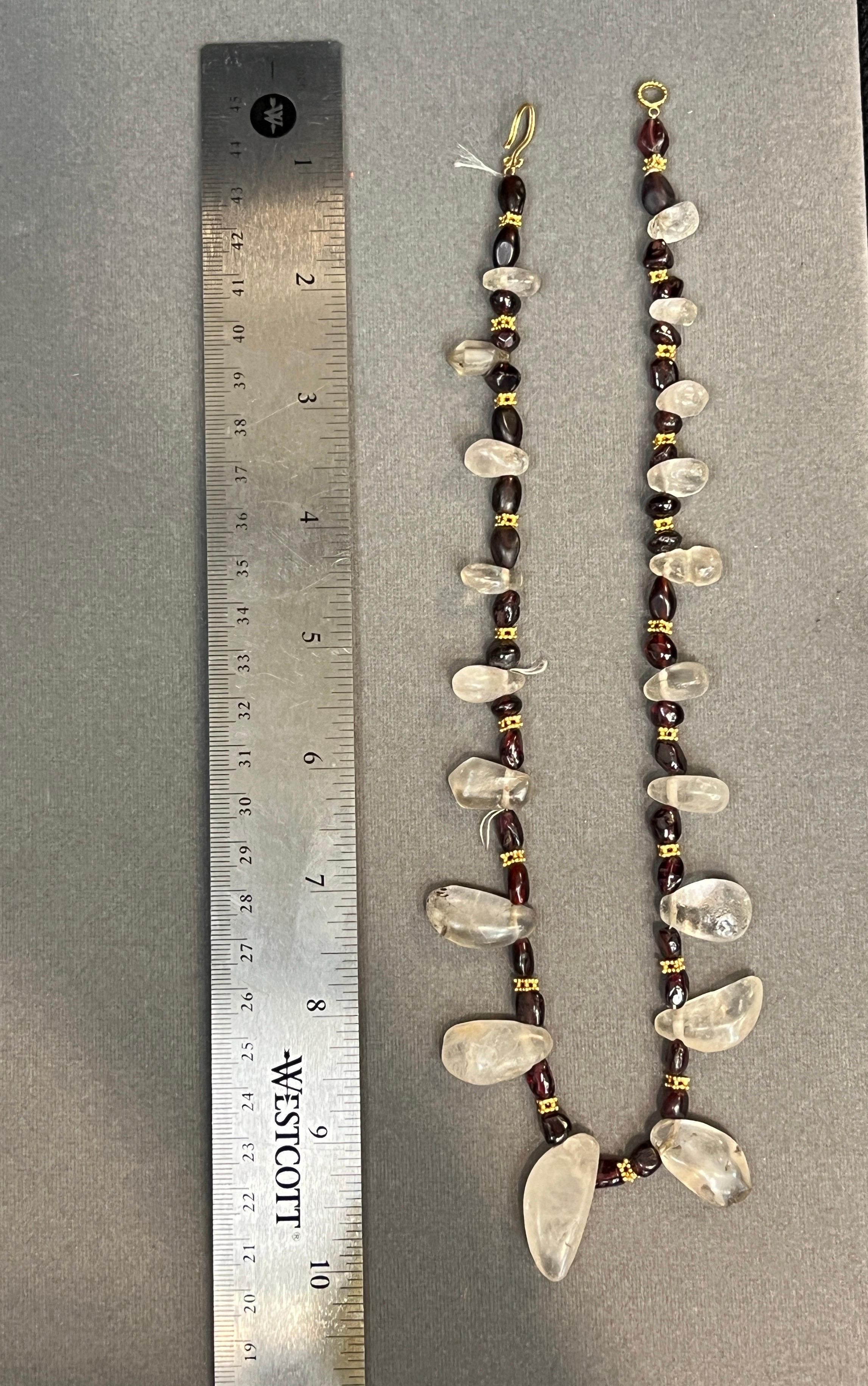 Collana di cristalli e perline antiche In condizioni ottime in vendita a New York, NY