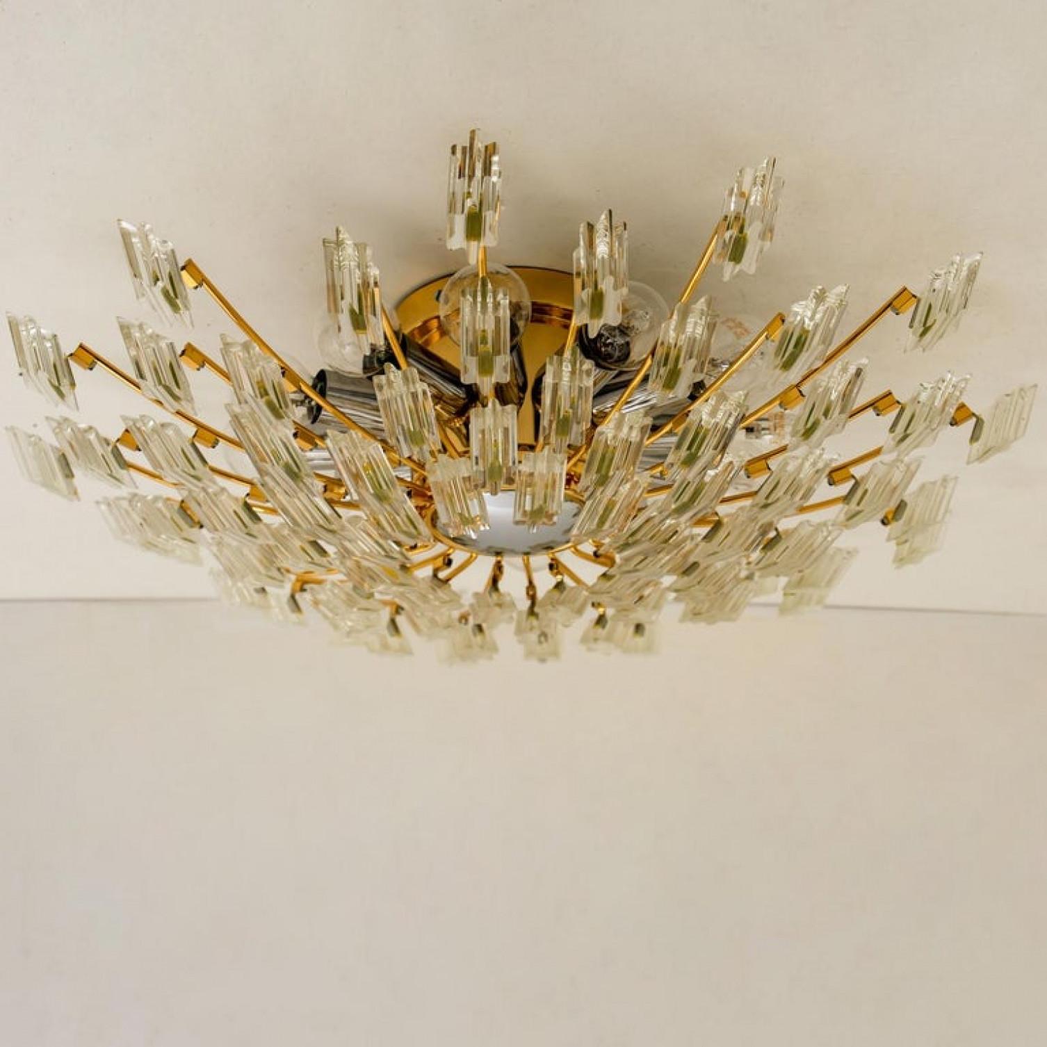 Crystal and Gilded Brass by Oscar Torlasco for StilKronen Flush Mount / Wall, 19 For Sale 3