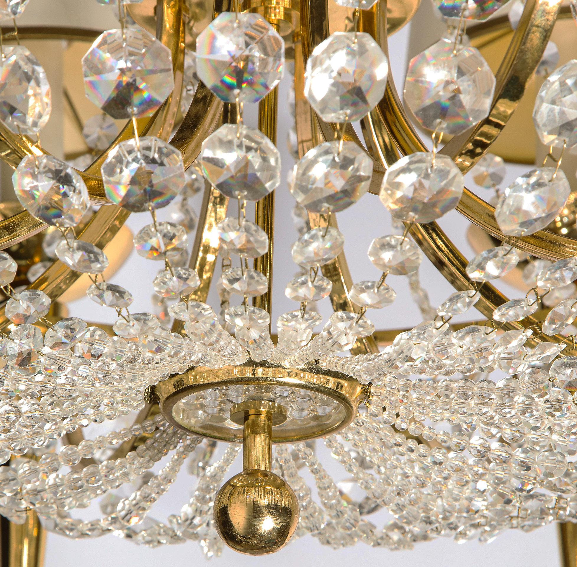 20th Century Crystal and Gilt Bronze Chandelier For Sale