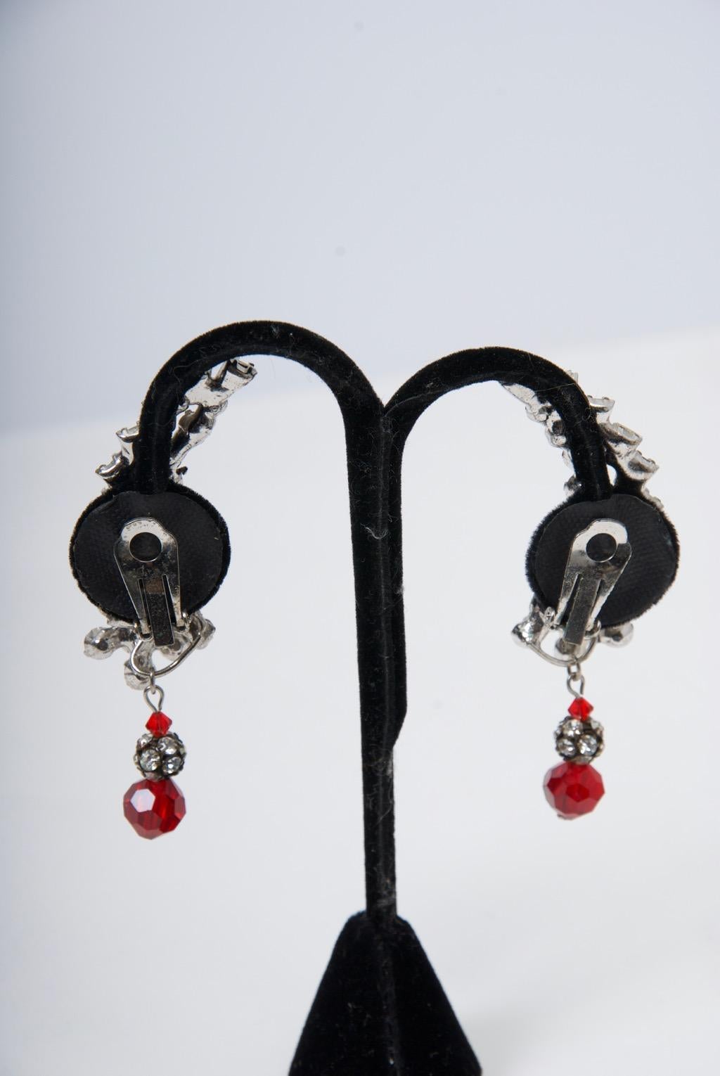 Crystal and Ruby Ear Clips In Good Condition For Sale In Alford, MA