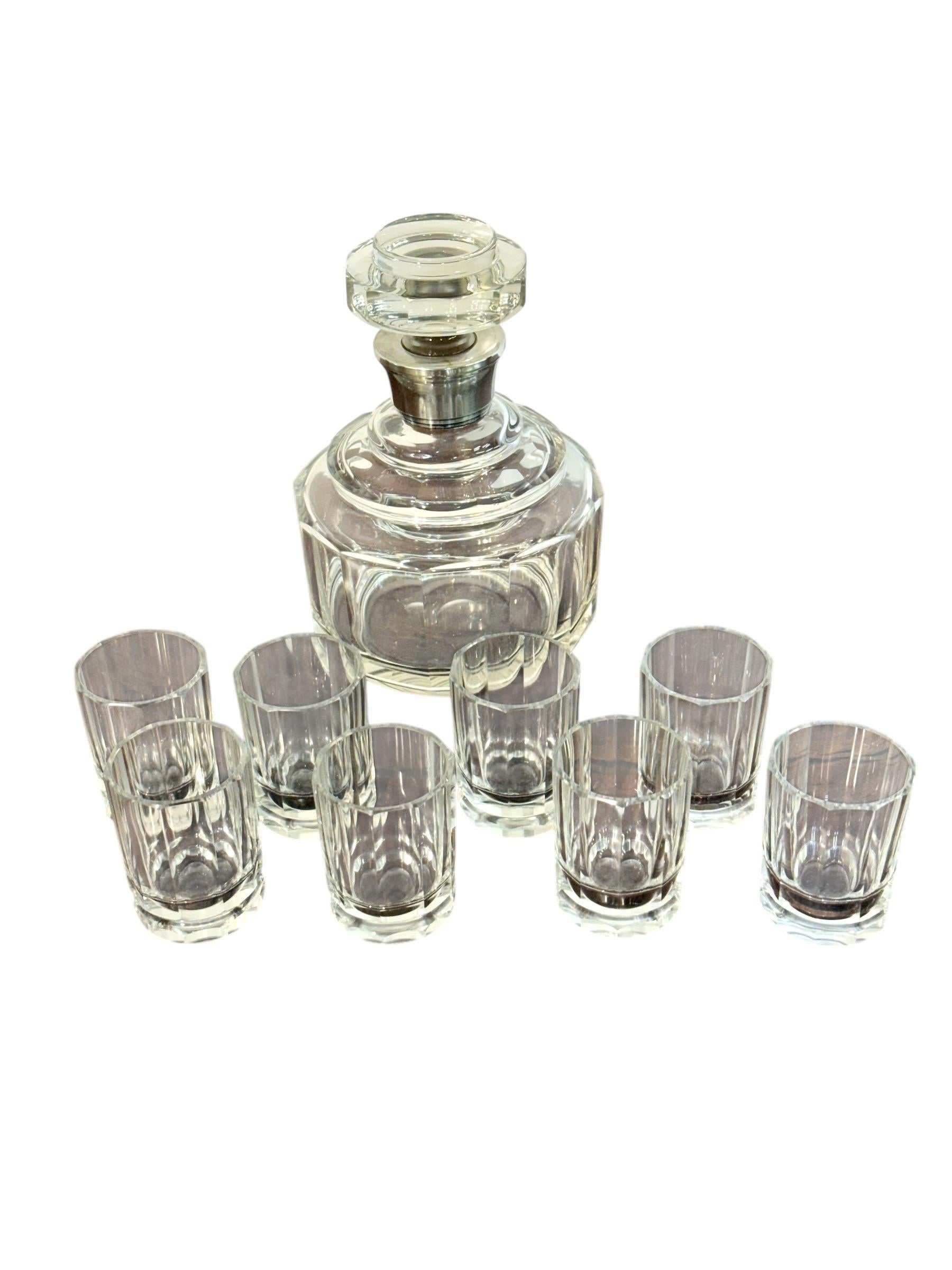 French Crystal and Silver Decanter with Eight Matching Liqueur Glasses, c.1900 For Sale