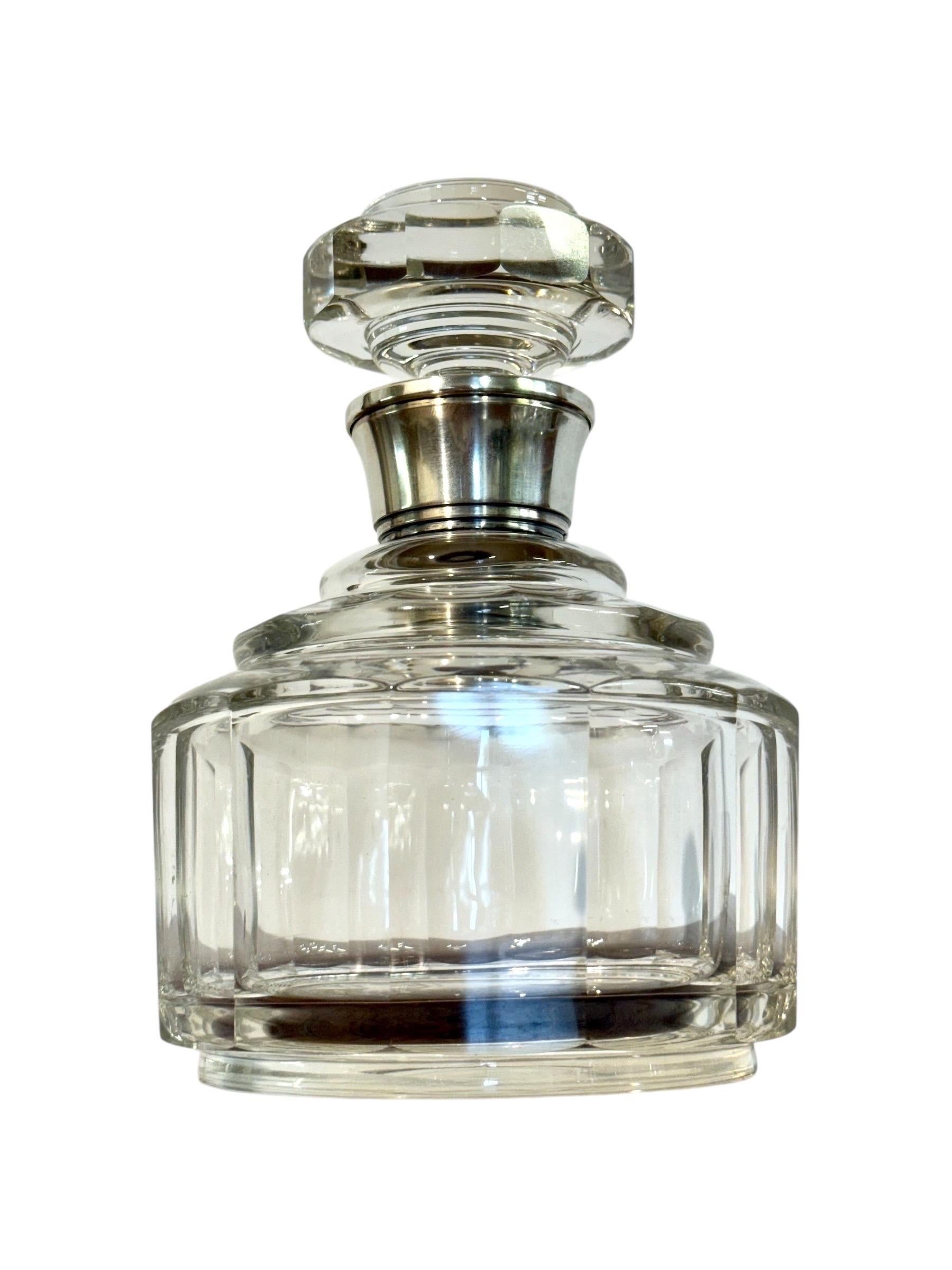 Crystal and Silver Decanter with Eight Matching Liqueur Glasses, c.1900 For Sale 3