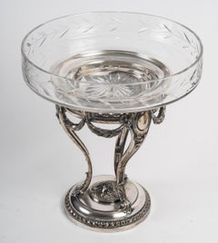Coupe en cristal et métal argenté, début du 20e siècle, style Napoléon III.