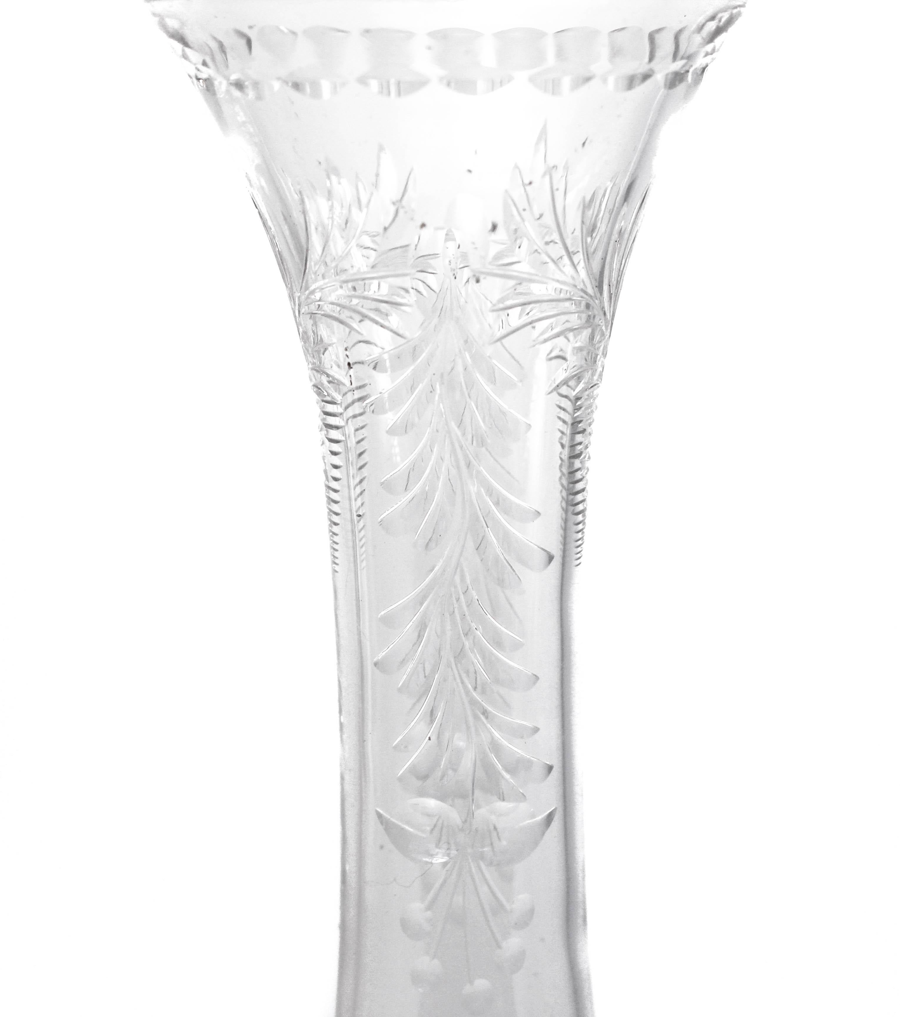 Vase à bourgeons en cristal et argent sterling Excellent état - En vente à Brooklyn, NY