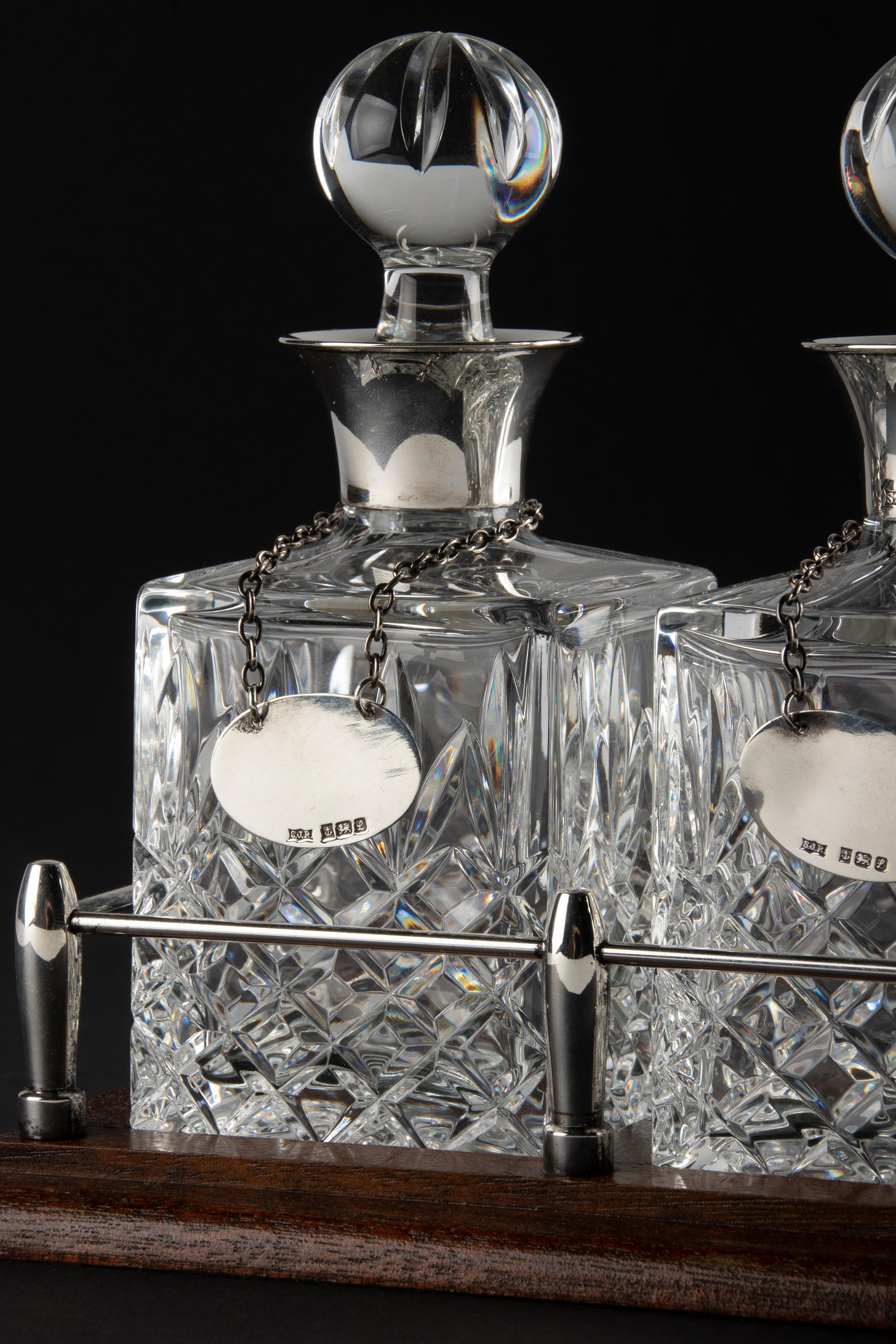 Crystal Decanters, Sterling Silver Bar Set on a Rack Hallmarked Birmingham 1985 For Sale 11