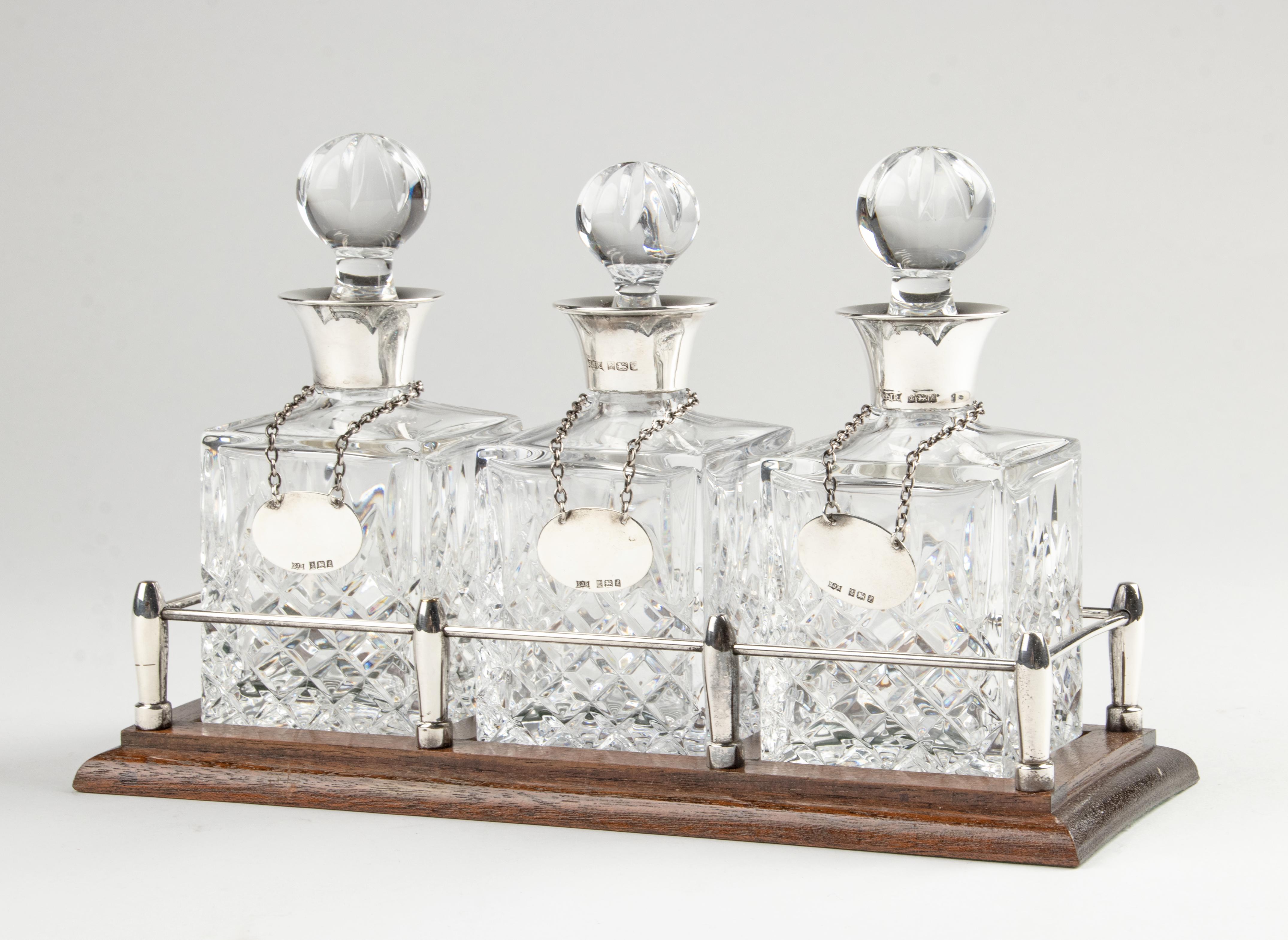 Hand-Crafted Crystal Decanters, Sterling Silver Bar Set on a Rack Hallmarked Birmingham 1985 For Sale