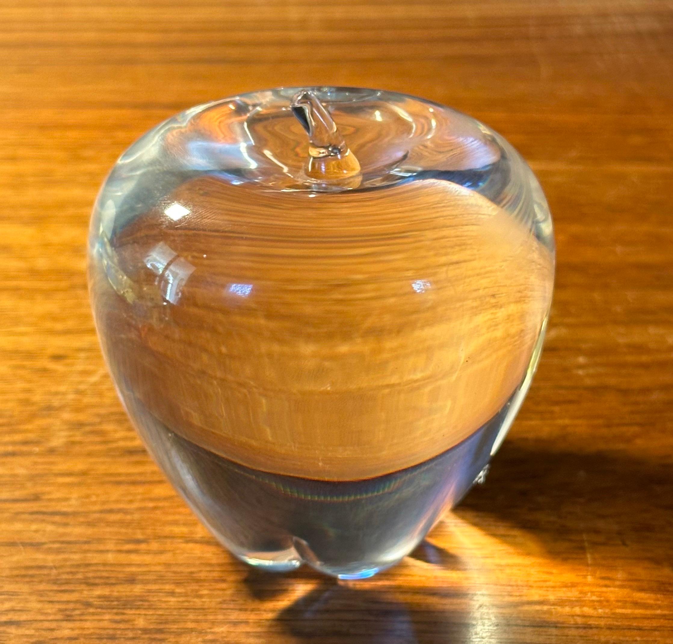 American Crystal Apple Sculpture / Paper Weight by Steuben Glassworks For Sale