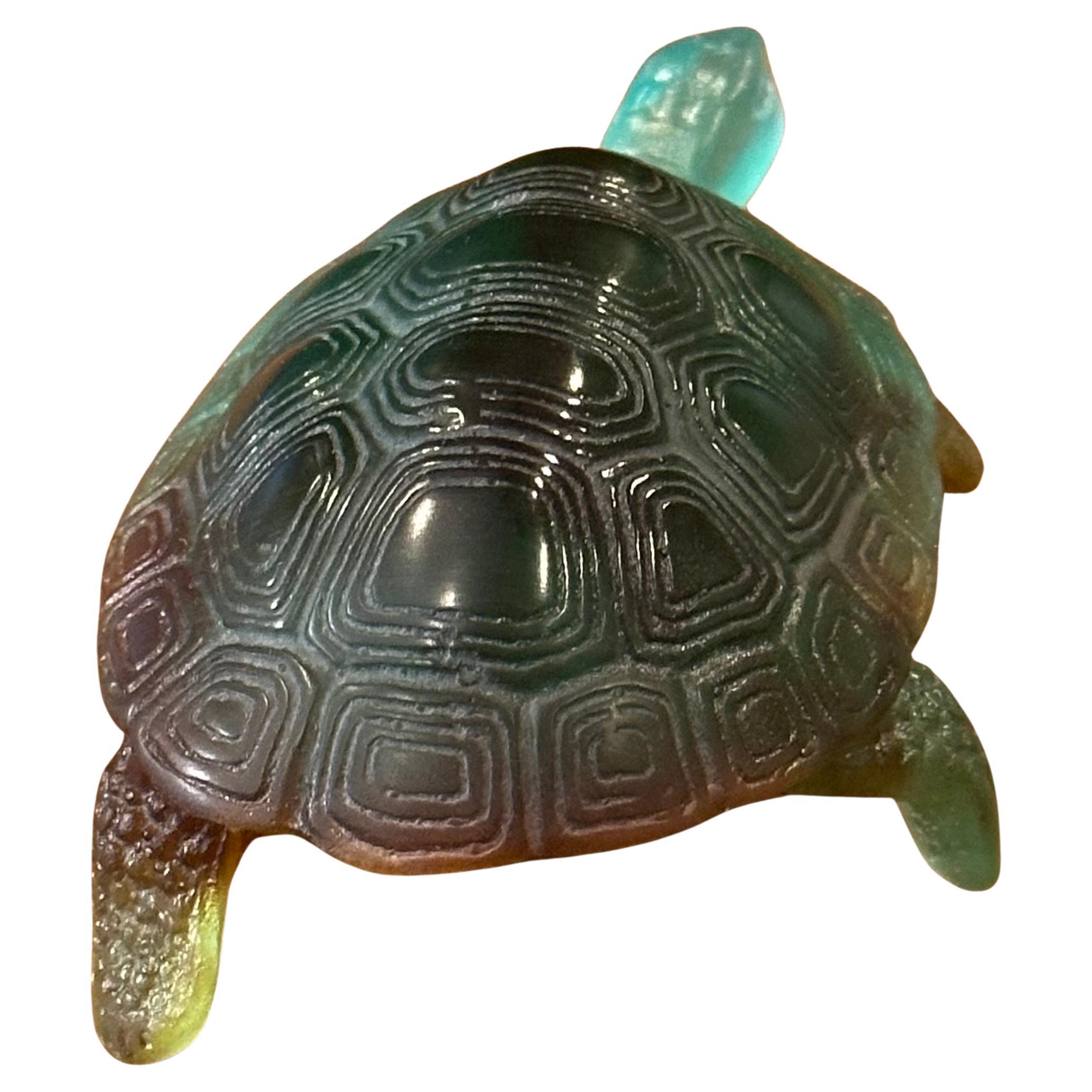 North American Crystal Art Glass Pâte de Verre Green Turtle Sculpture by Daum of France For Sale