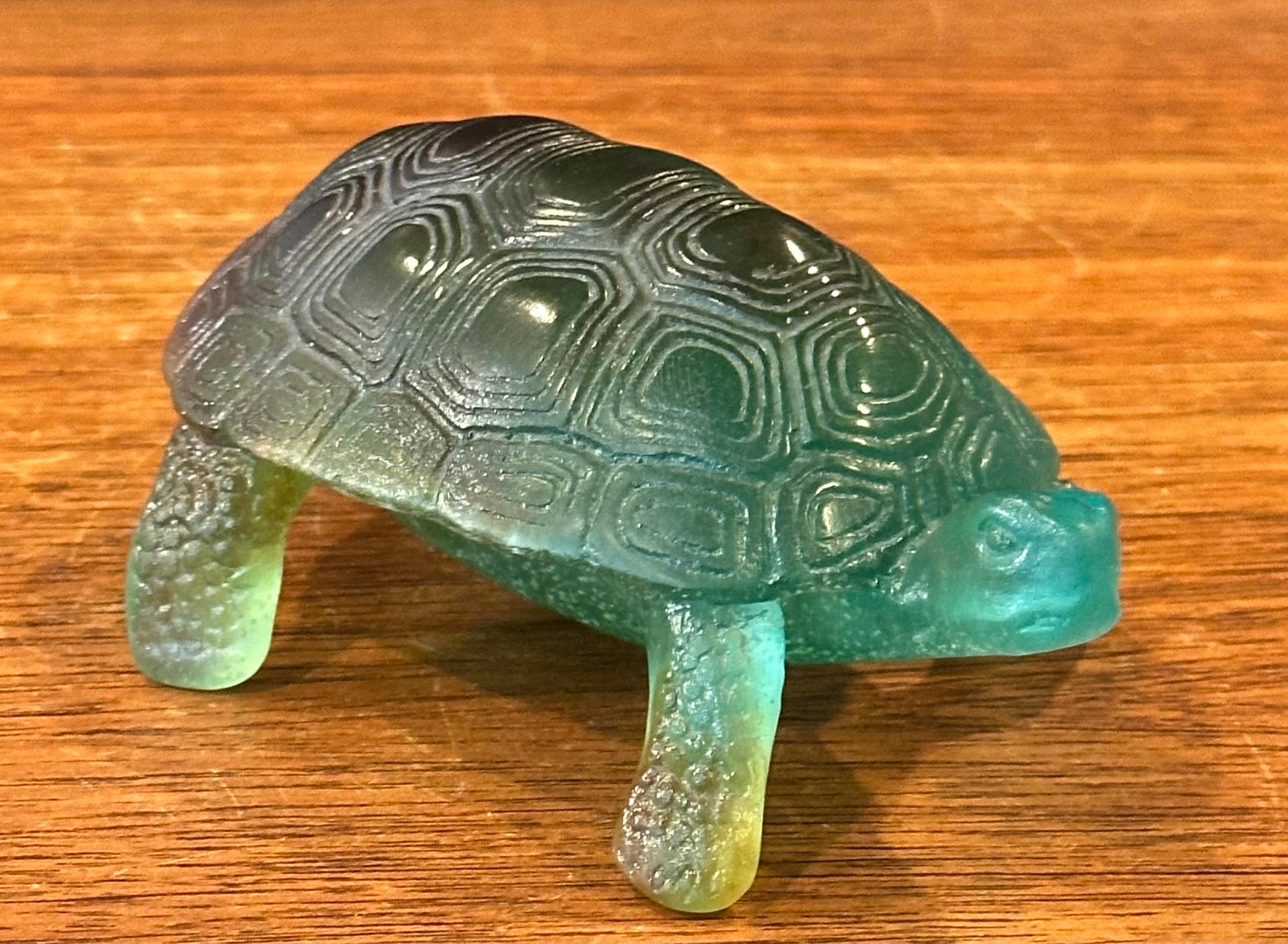 Crystal Art Glass Pâte de Verre Green Turtle Sculpture by Daum of France In Good Condition For Sale In San Diego, CA