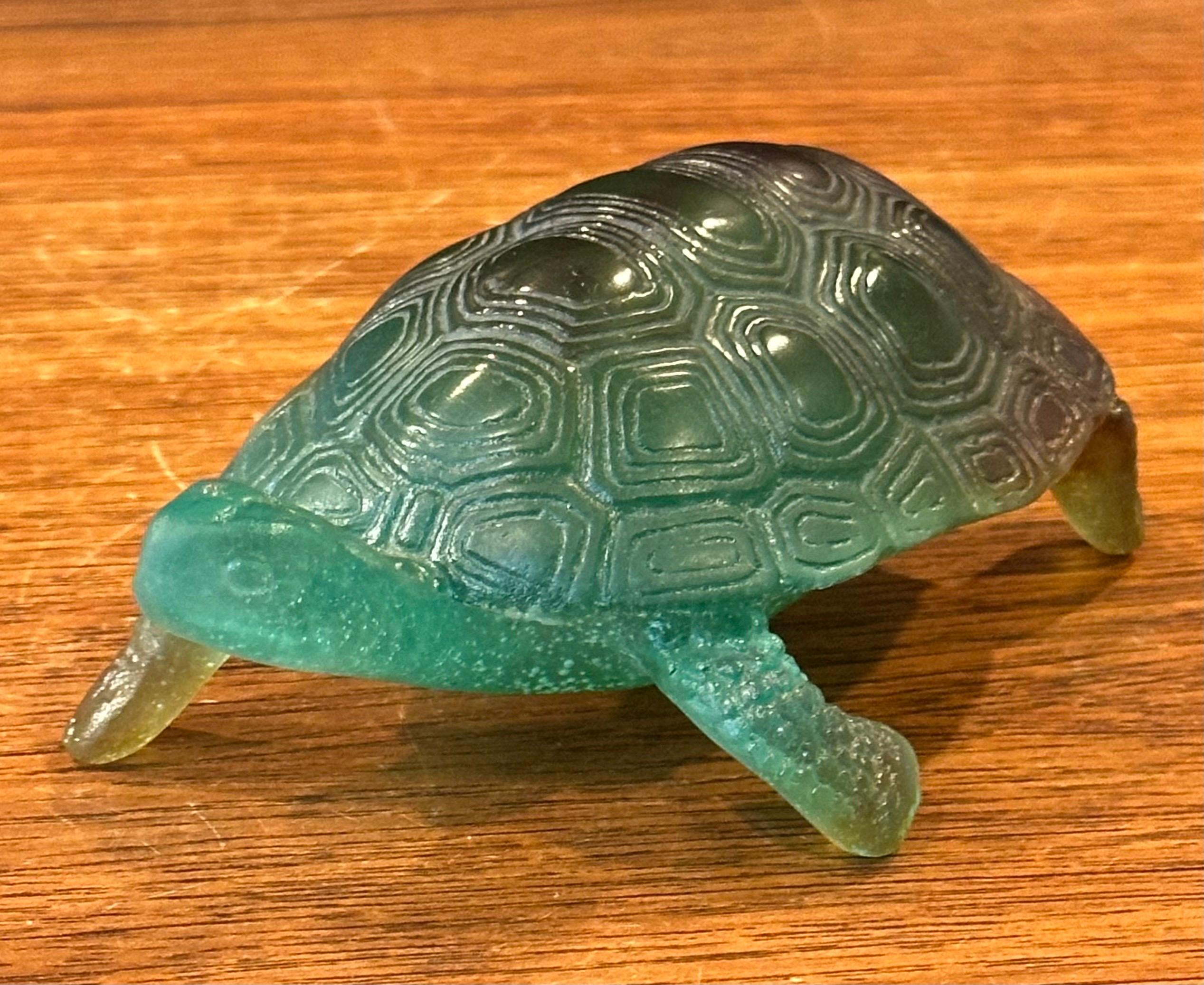20th Century Crystal Art Glass Pâte de Verre Green Turtle Sculpture by Daum of France For Sale