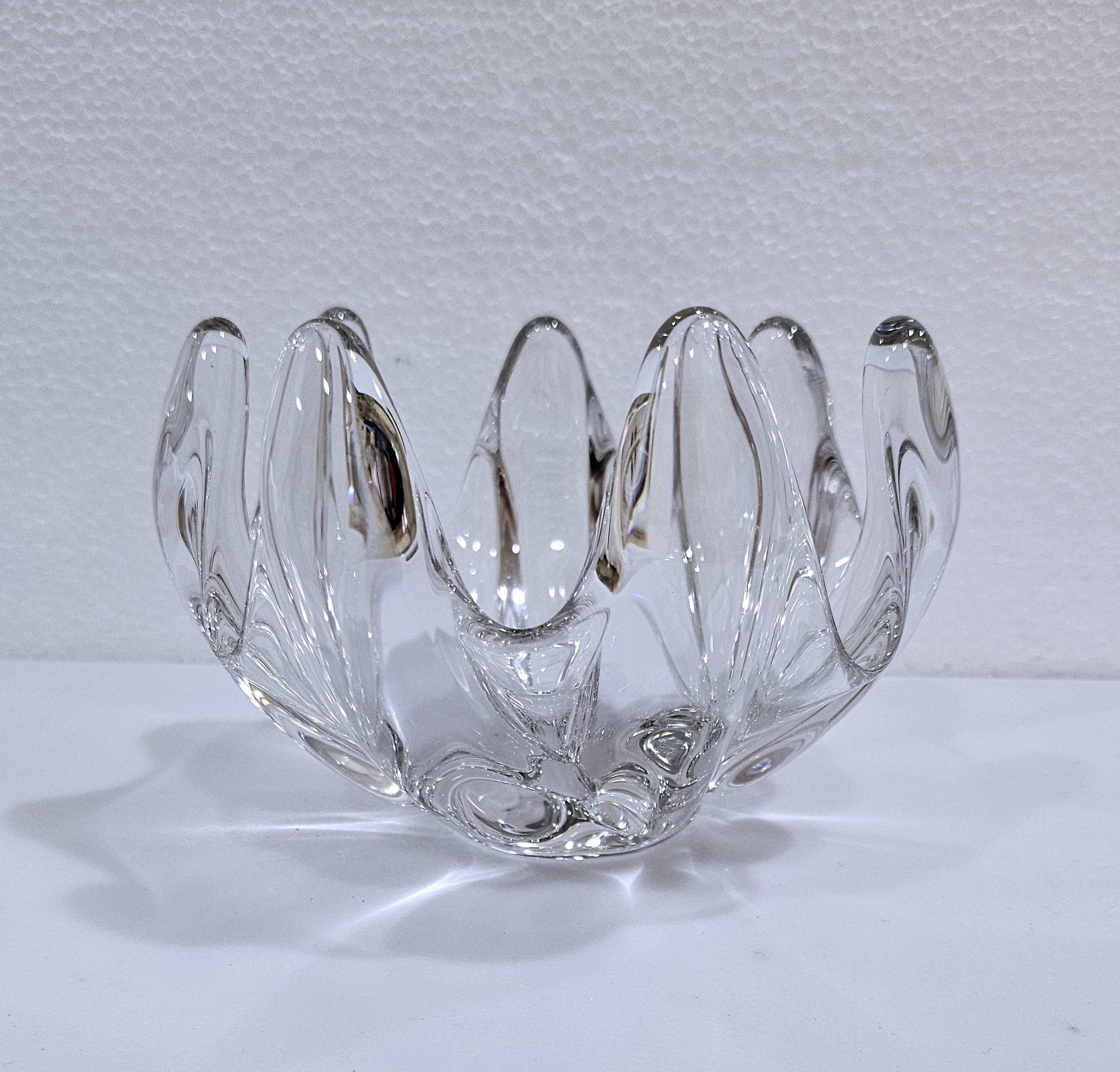 Mid-Century Modern Vase / plat / bol sculptural en cristal d'art - vintage en vente