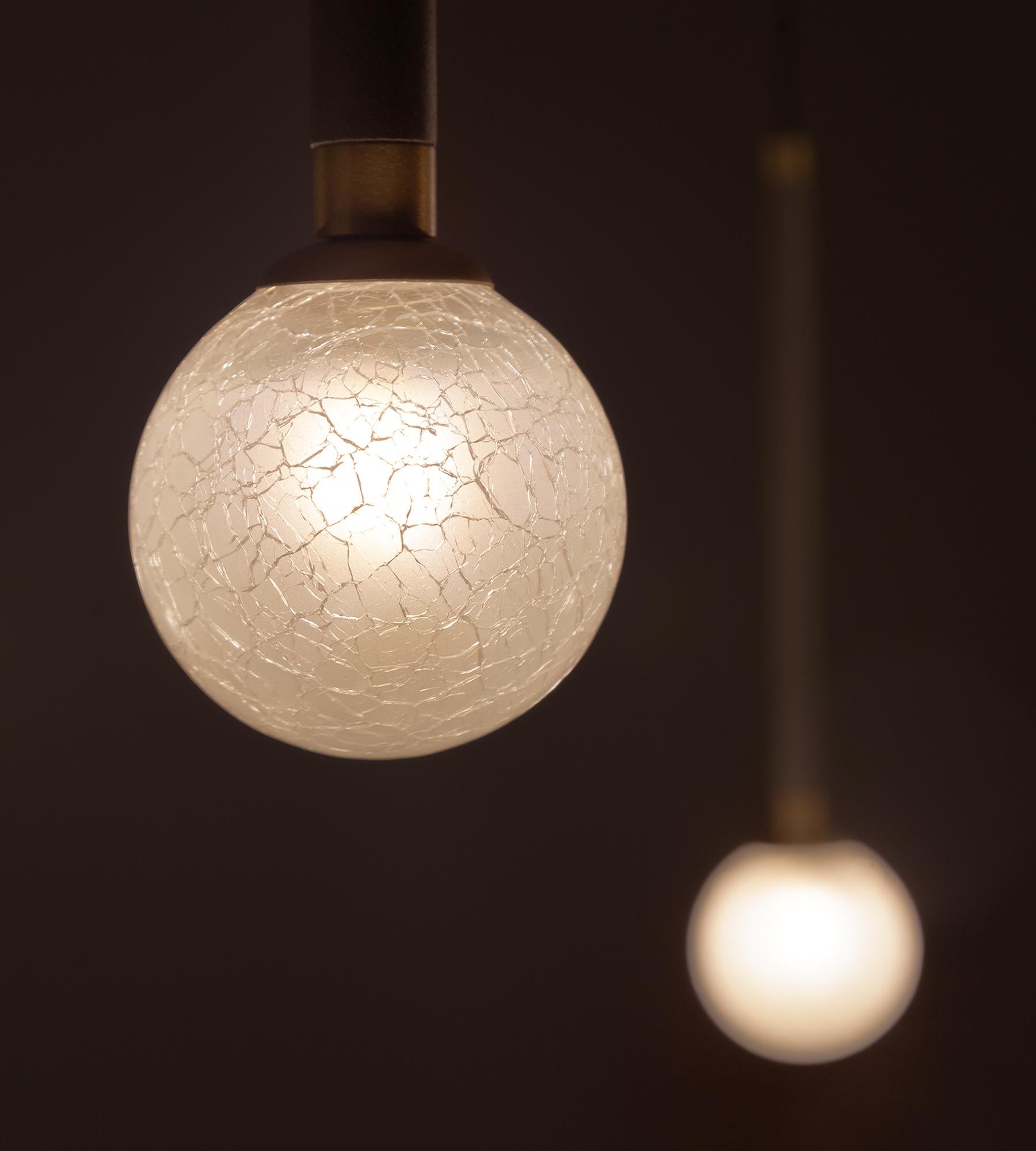Italiano Lampada a sospensione Crystal Ball, sei luci, di Morica Design in vendita