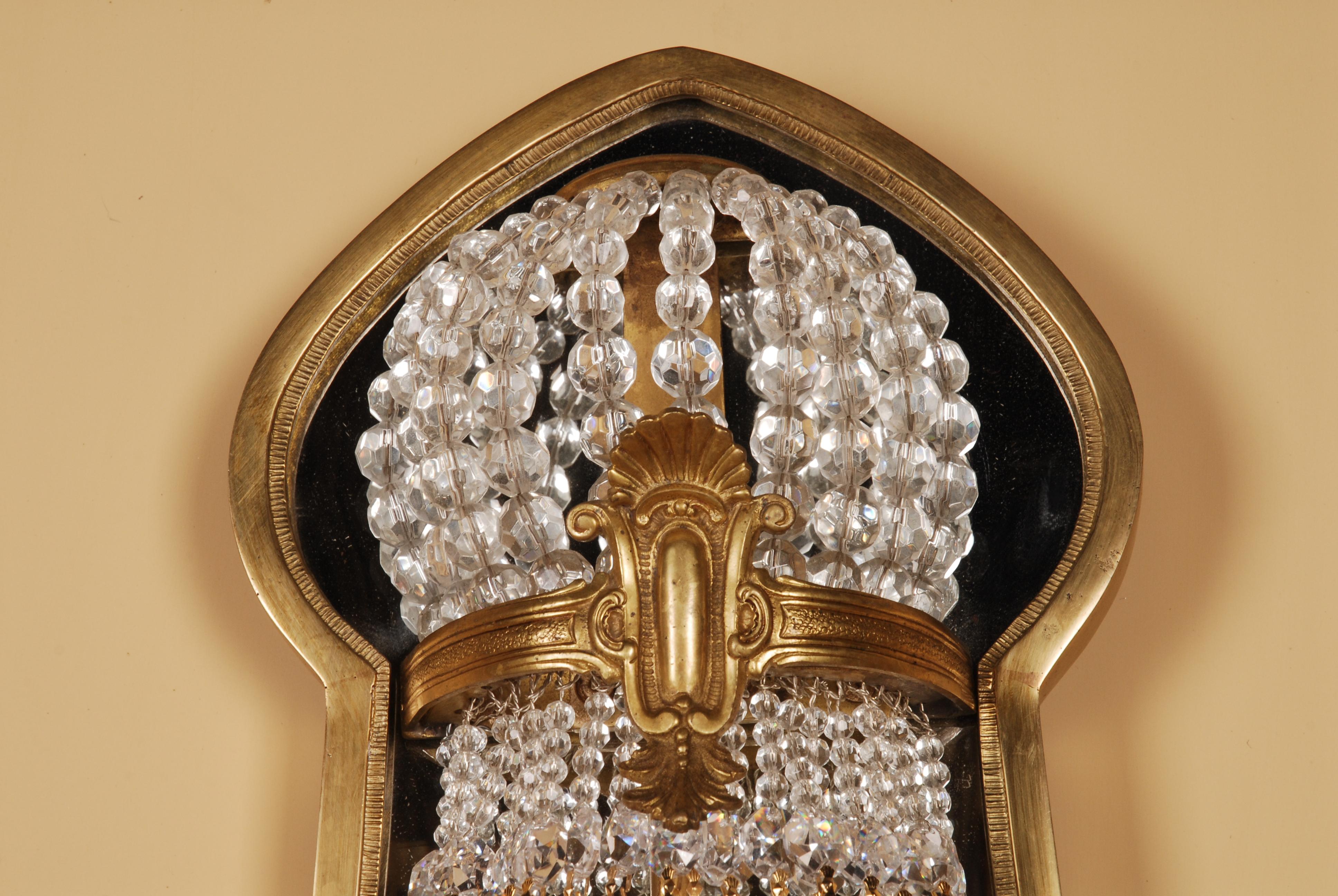 Crystal Basket Wall Light in Louis XVI Style In Good Condition For Sale In Berlin, DE