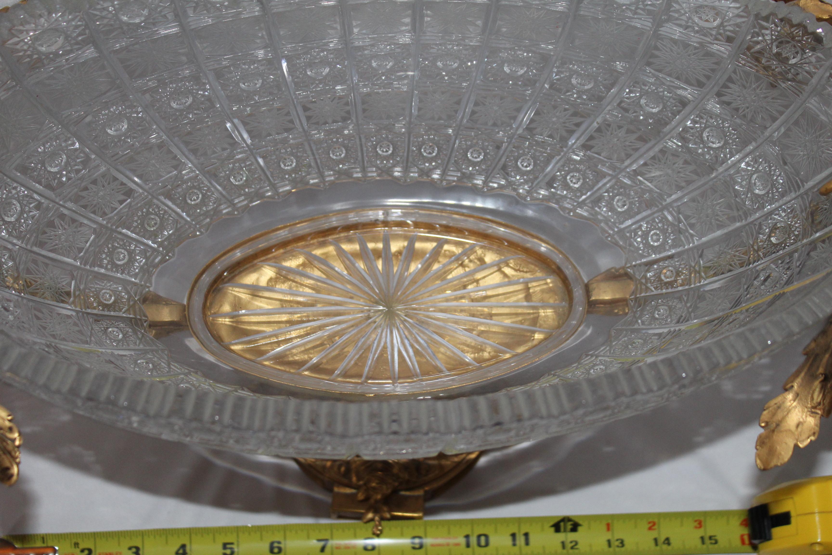 Crystal Bowl, Center Piece, Doré 22-Karat Gold Plate on Bronze Empire Style In Good Condition In Los Angeles, CA