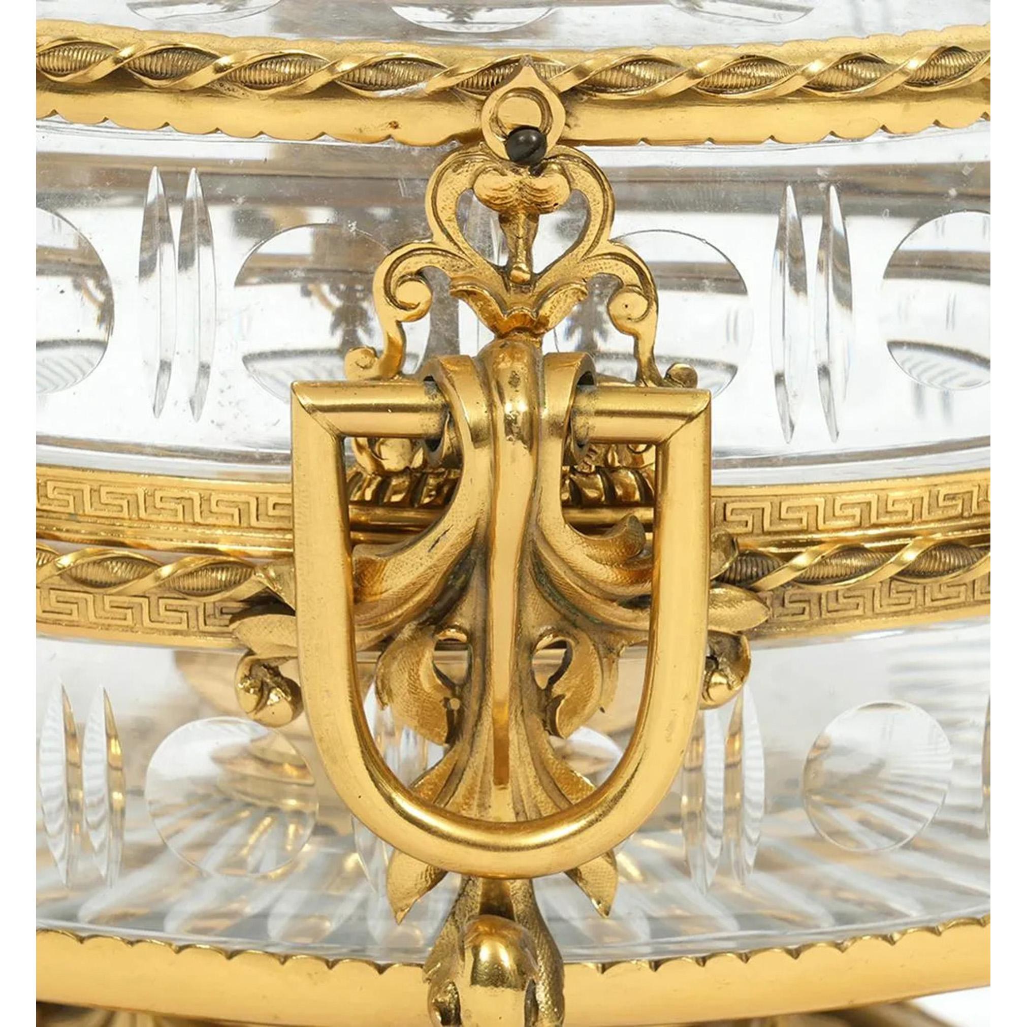 XIXe siècle Ensemble en cristal et bronze de Tantale attribué à Baccarat dans le style de la Belle Époque